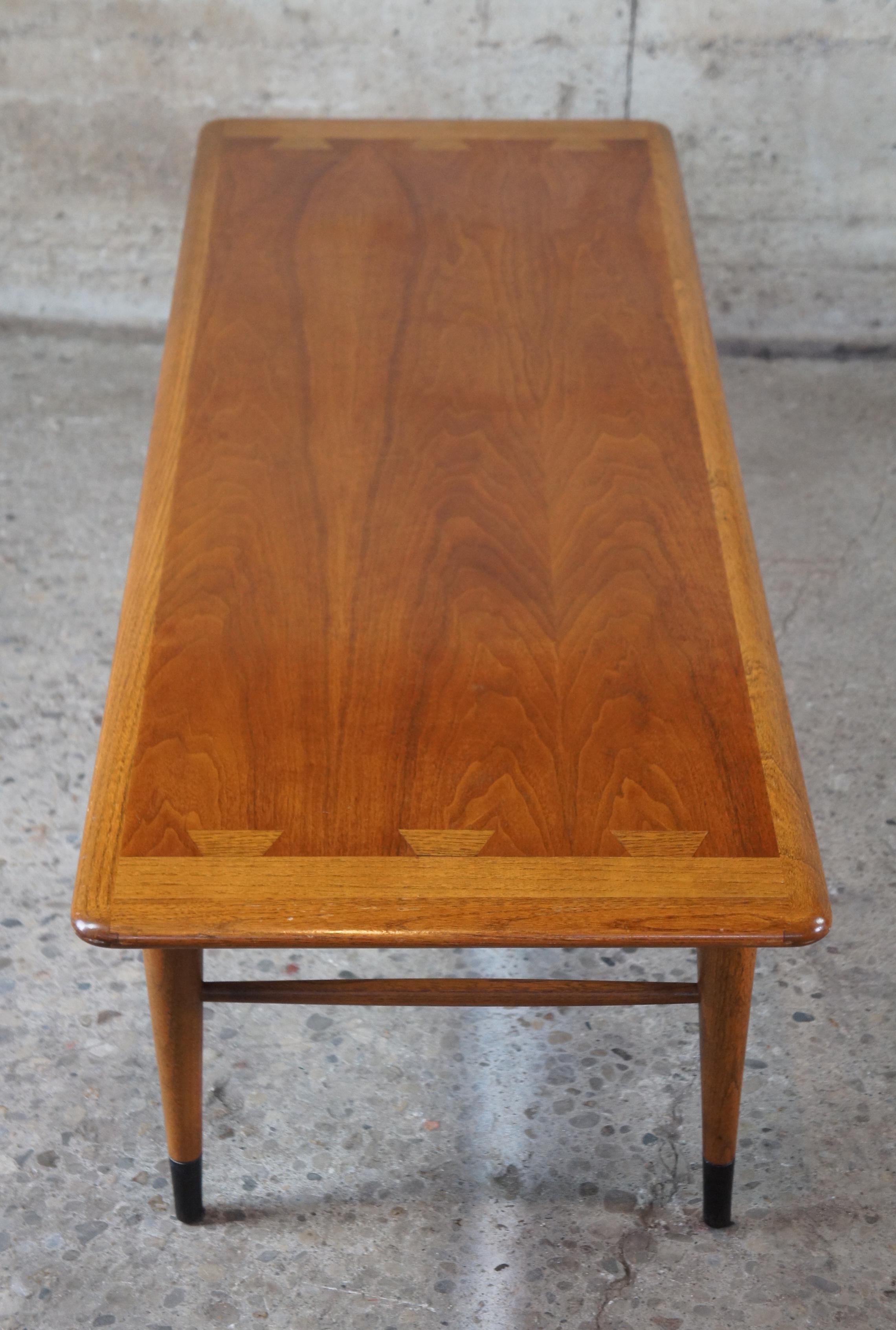 1966 Vintage Lane Acclaim 900 Walnut Coffee Cocktail Table Mid-Century Modern 2