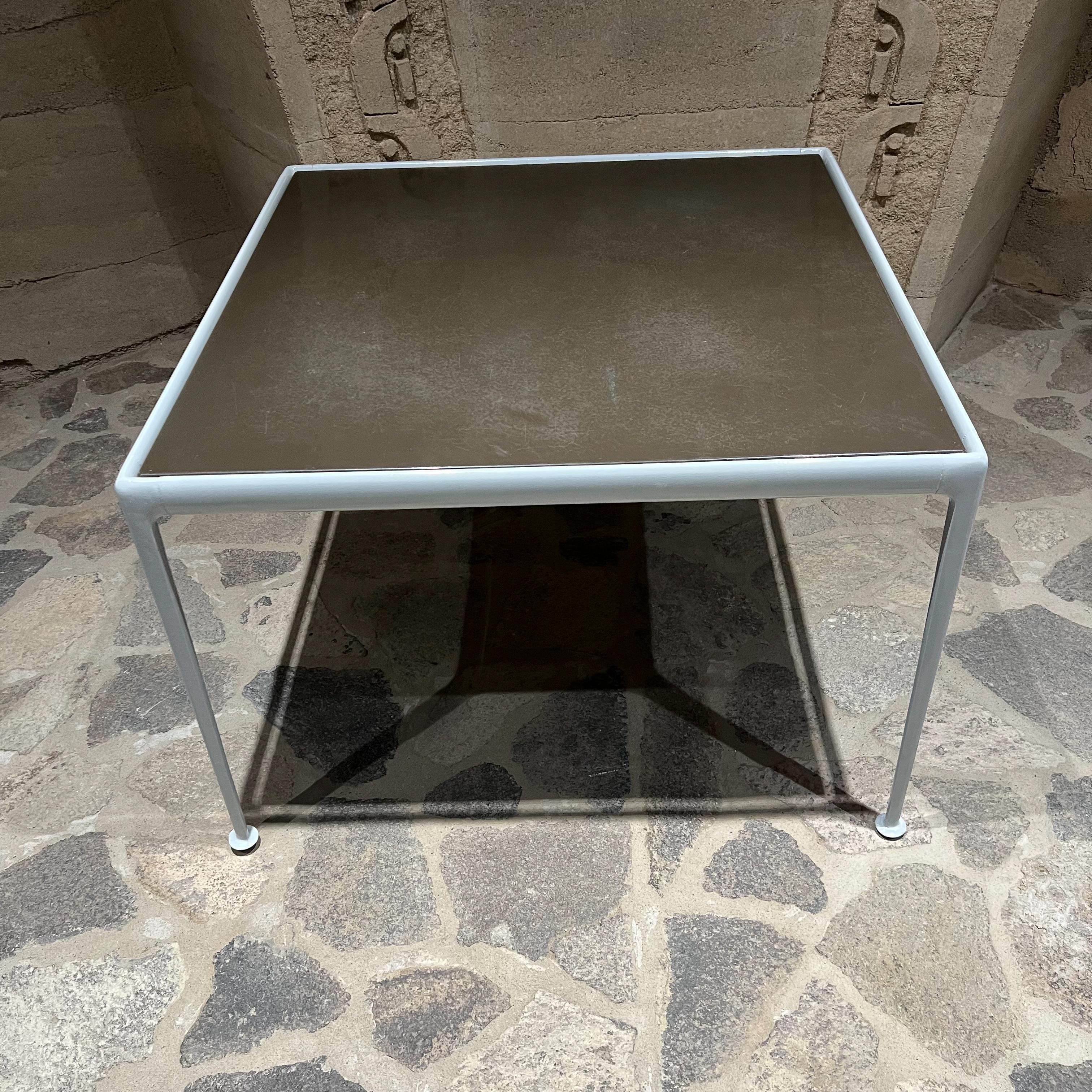 1966 Vintage Richard Schultz für Knoll, Patio-Esstisch für den Außenbereich, Kollektion  (Aluminium) im Angebot