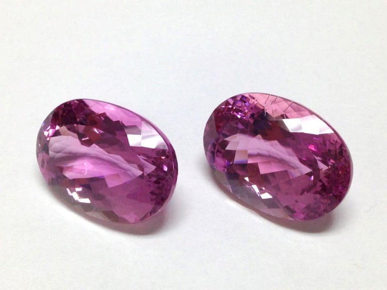 Lot De 2 Kunzites Naturelles Du Brésil 2 Carats - Certifiées GGL, Tailles Marquise Et Ronde