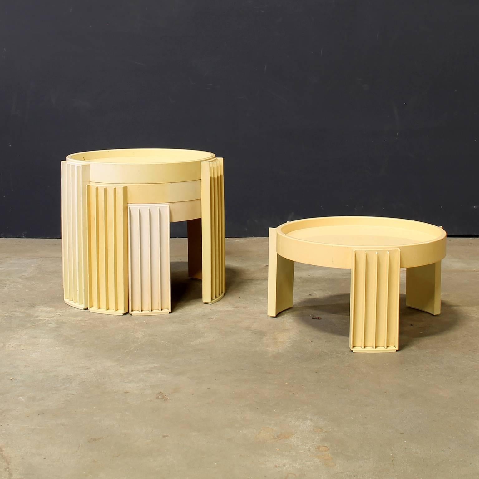 Mid-Century Modern 1967, Gianfranco Frattini for Cassina, 8 Pieces of Marema Stacking Tables For Sale