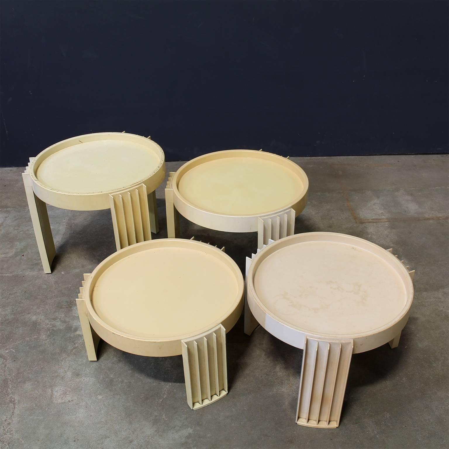 Italian 1967, Gianfranco Frattini for Cassina, 8 Pieces of Marema Stacking Tables For Sale