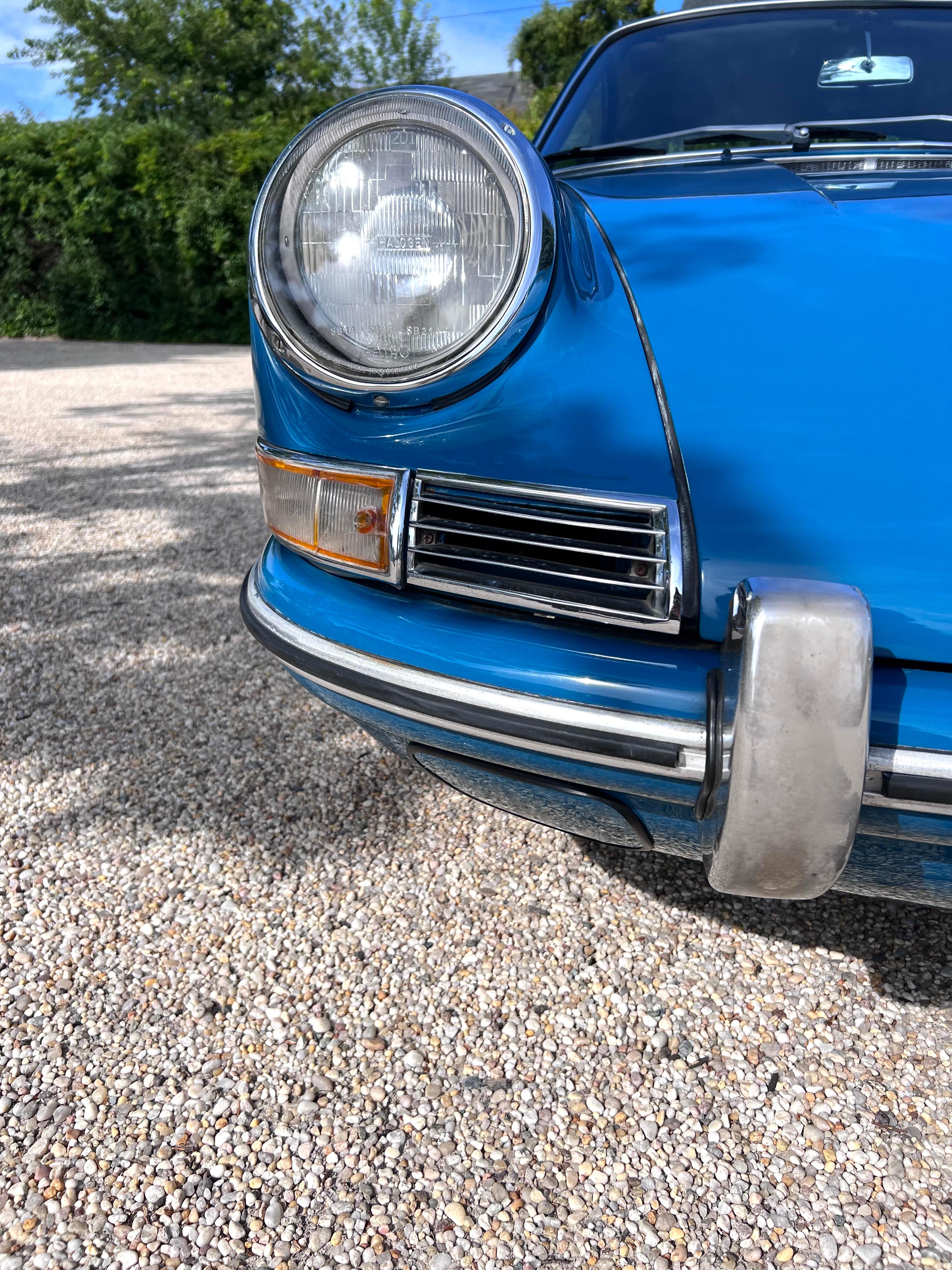1967 Aga Blue 5-Speed Porsche 912 In Good Condition For Sale In Los Angeles, CA