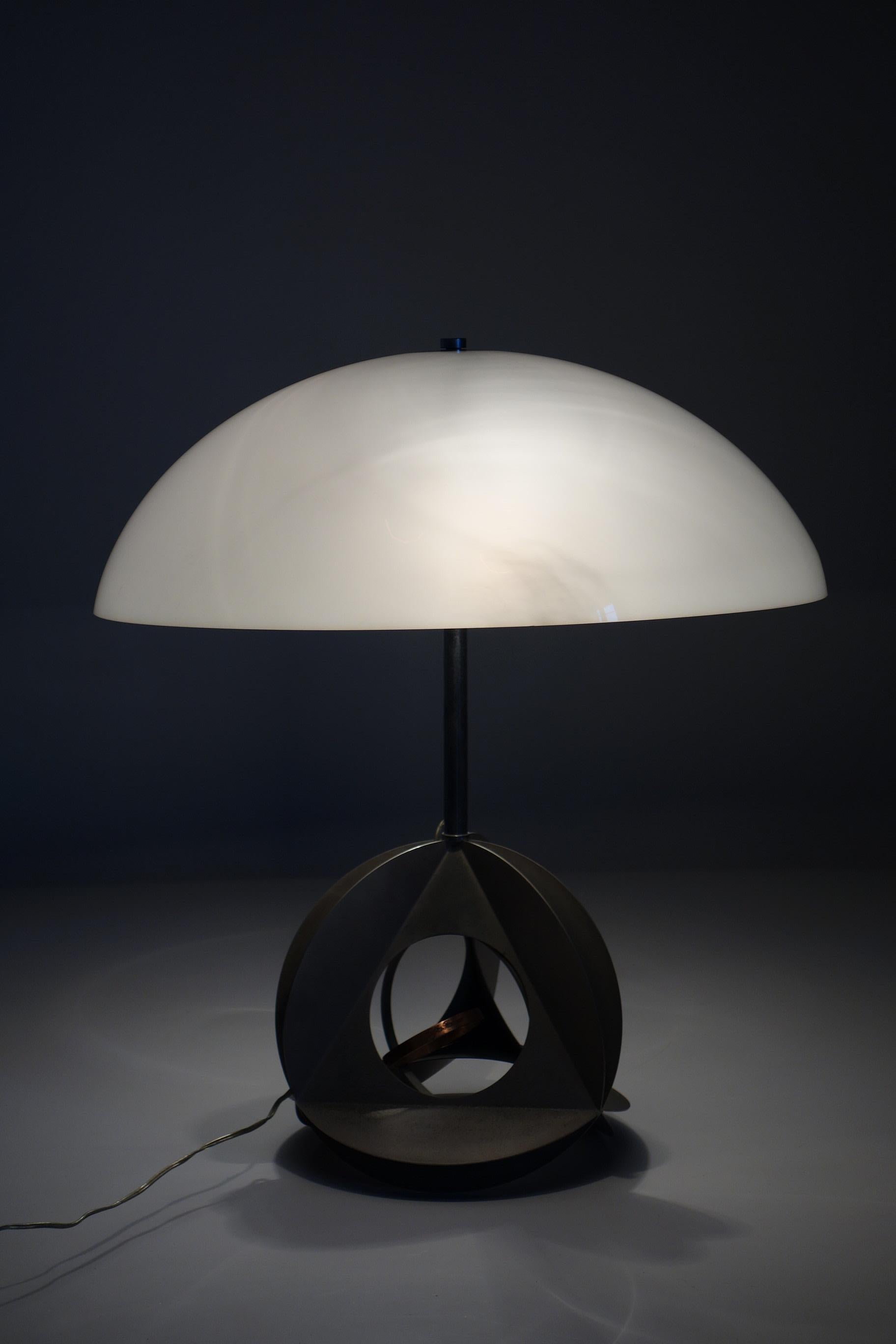 1967 Bruno Munari Alfa Romeo Italienische Design-Skulptur Tischlampe im Angebot 8