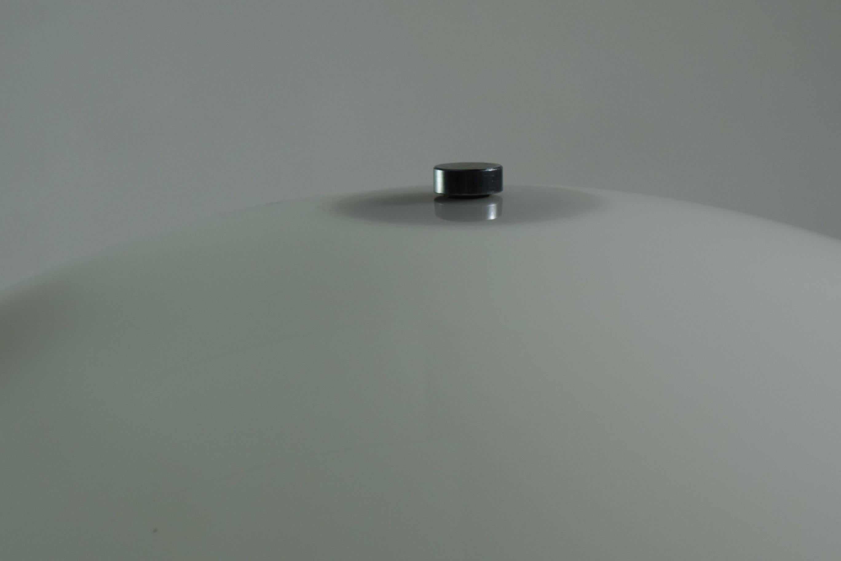 1967 Bruno Munari Alfa Romeo Italienische Design-Skulptur Tischlampe im Angebot 3