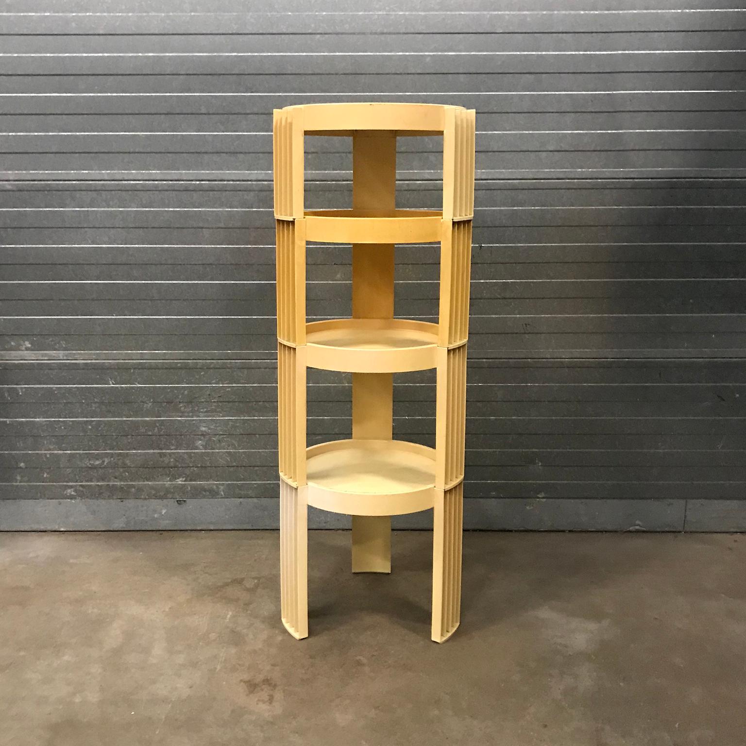 1967, Gianfranco Frattini for Cassina, 4 Pieces of Marema Stacking Tables In Good Condition For Sale In Amsterdam IJMuiden, NL