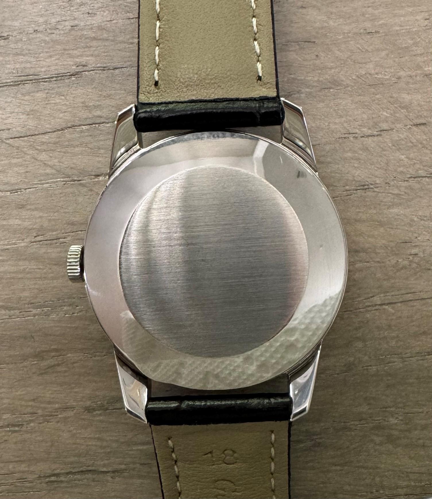 1967 IWC Vintage Mens Full Size Watch, Cal. 854 Automatic - Stainless Steel For Sale 2