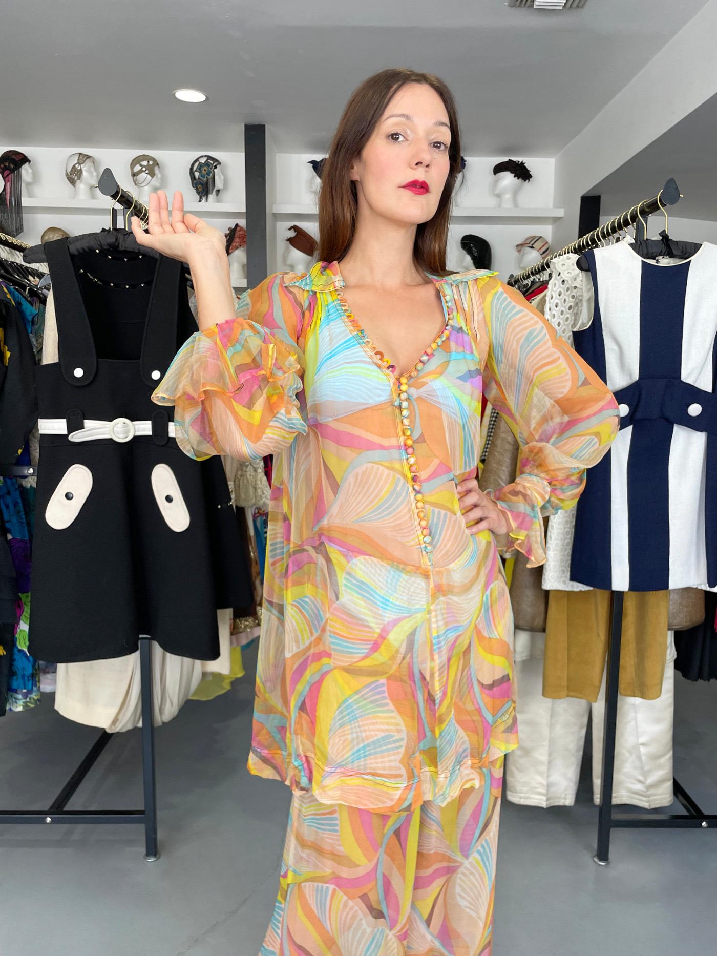 1967 Jean Muir Documented Psychedelic Op-Art Sheer Silk Tunic Mini Dress & Pants In Good Condition For Sale In Beverly Hills, CA