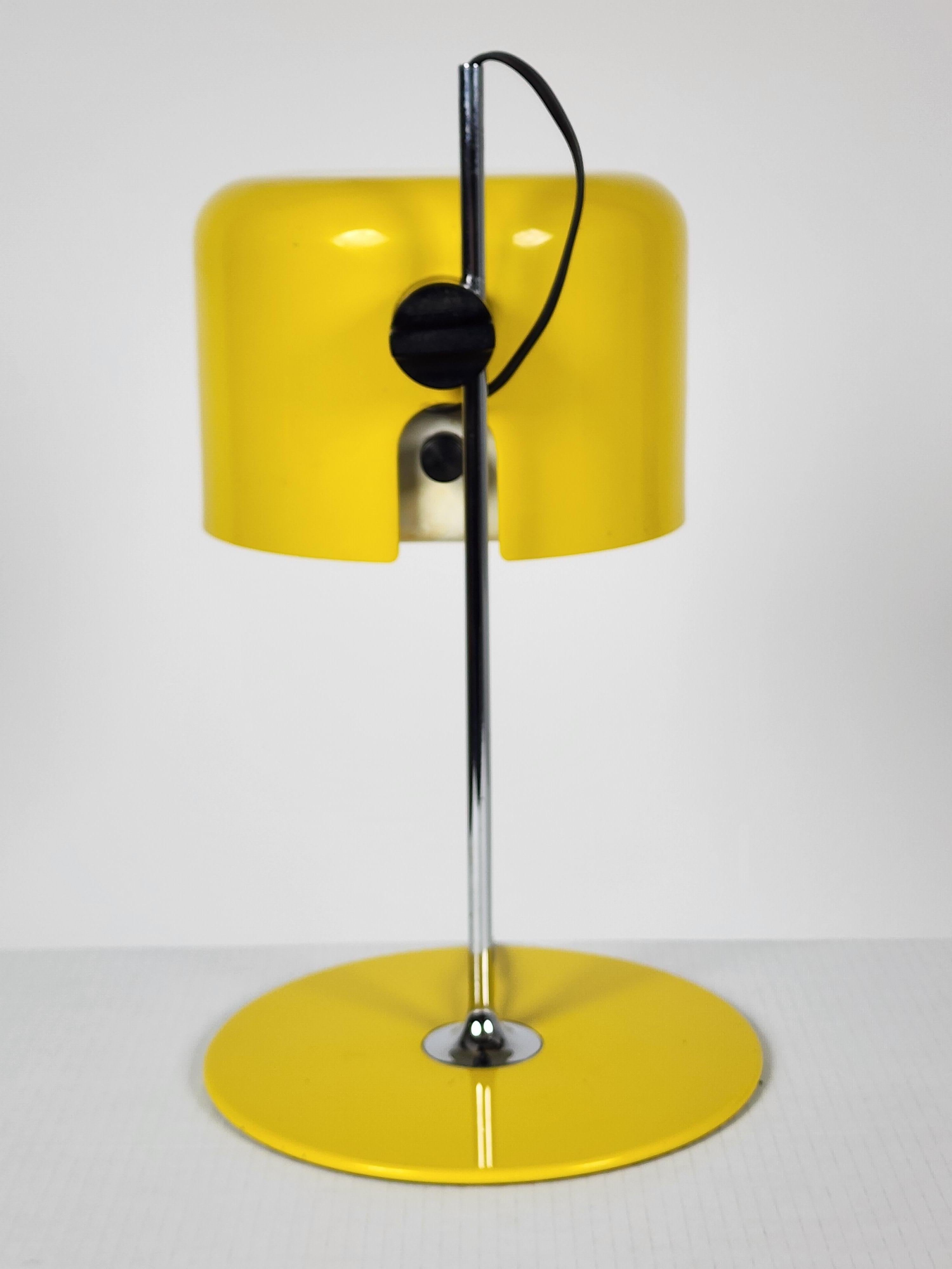Enameled 1967 Joe Colombo Early Edition of  '' Coupé '' Table Lamp , Italy For Sale