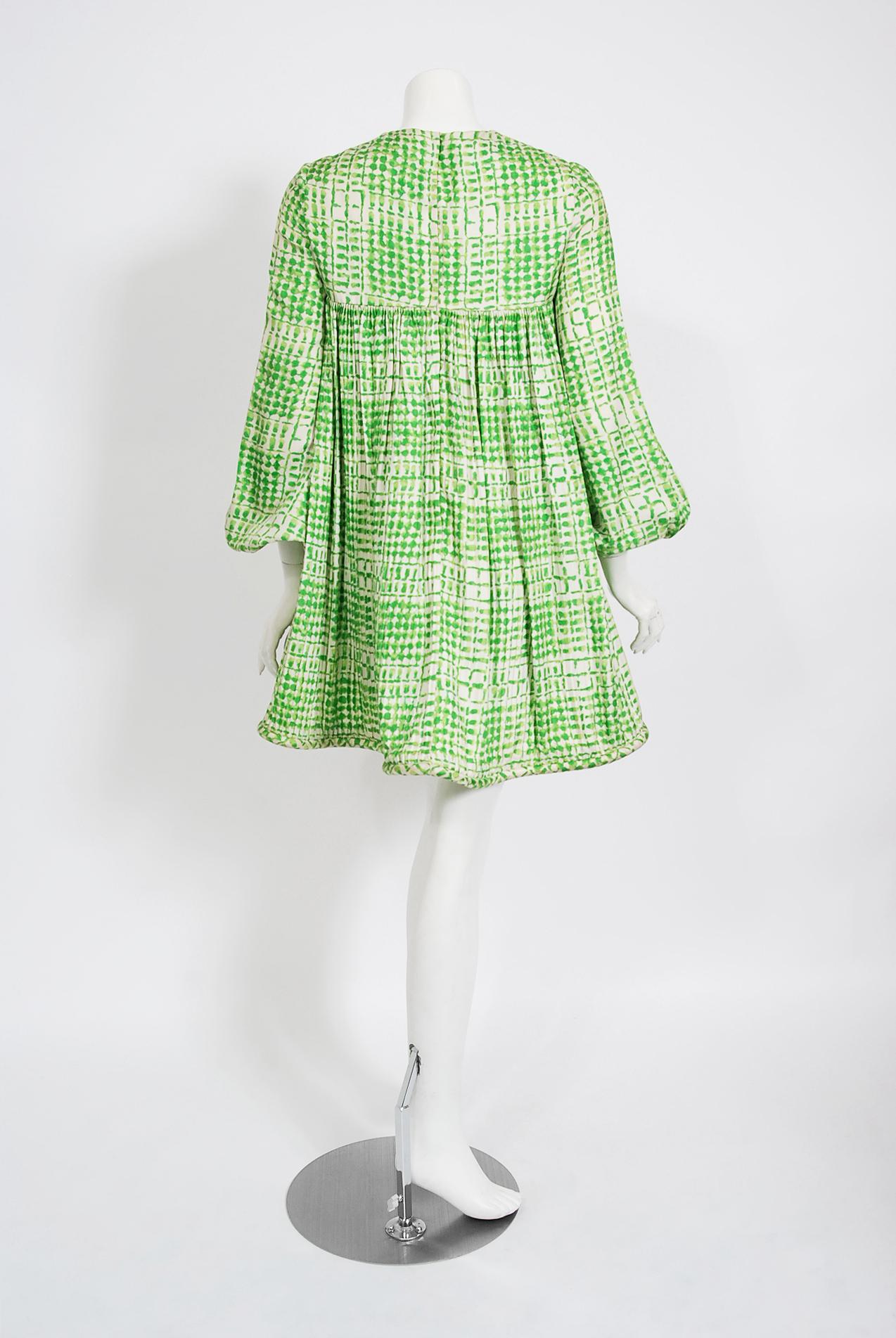 Vintage 1967 Pierre Cardin Couture Green White Silk Pleated Babydoll Mini Dress 1