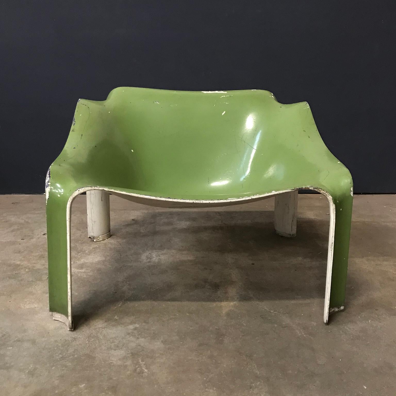 Polyester 1967, Pierre Paulin for Artifort, Very Early White F300 Painted in Green