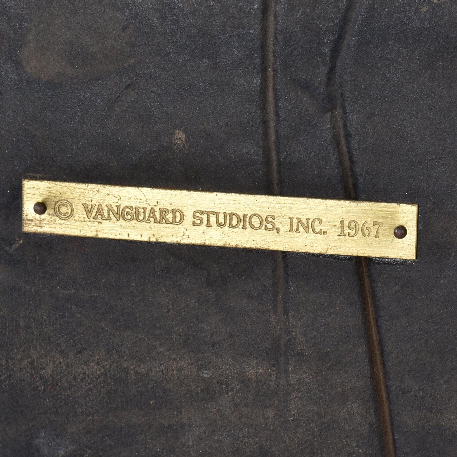 1967 Vanguard Studios Escultura de pared Don Quijote Conquistador español en venta 3