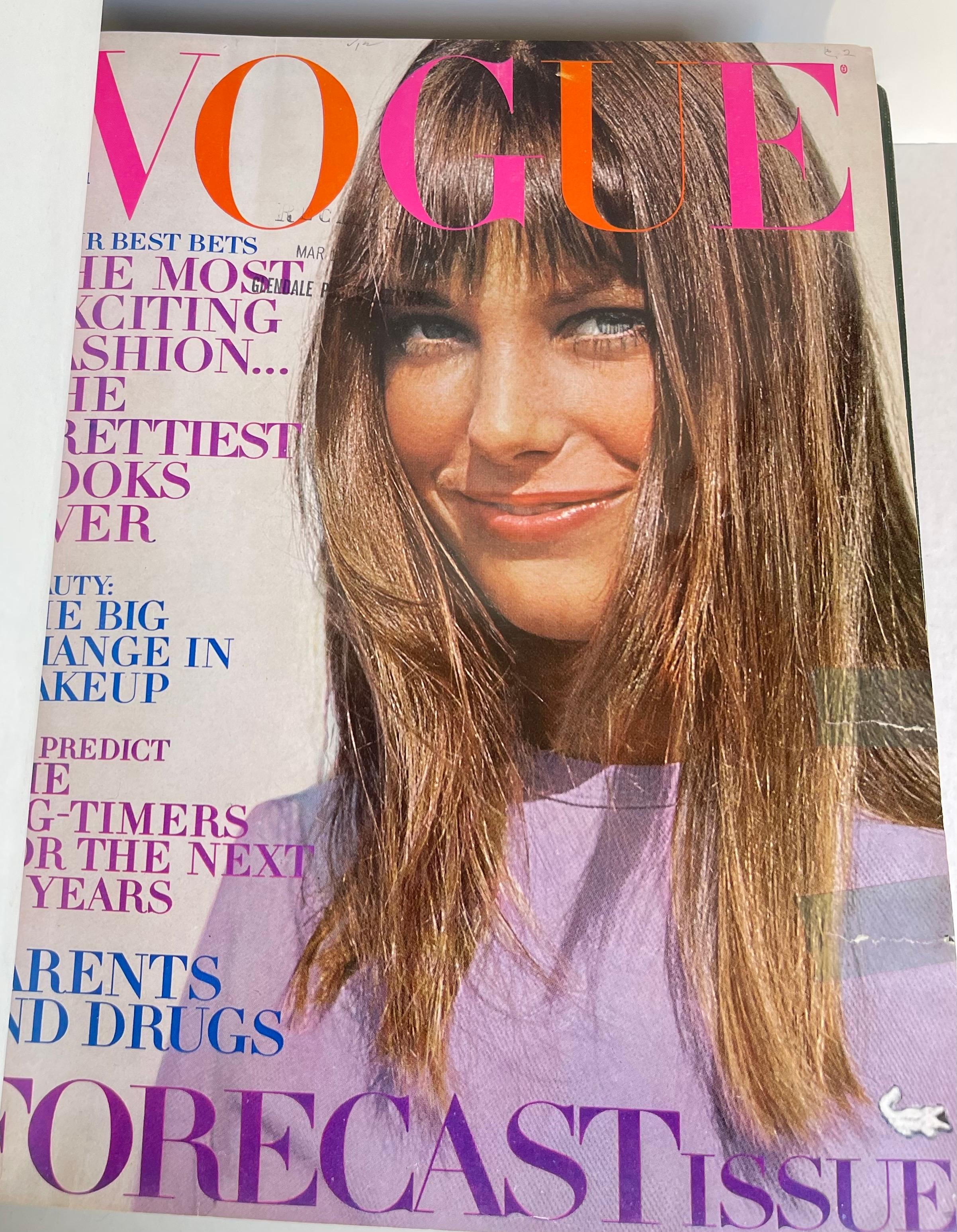 1968-1970 Hardbound Vogue Magazines, Set of 9 For Sale 4