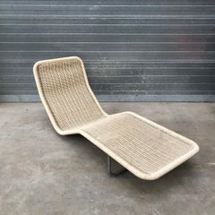 1968, Antti Nurmesniemi, pour Tecta Allemagne, Chaise longue en osier plastique F10