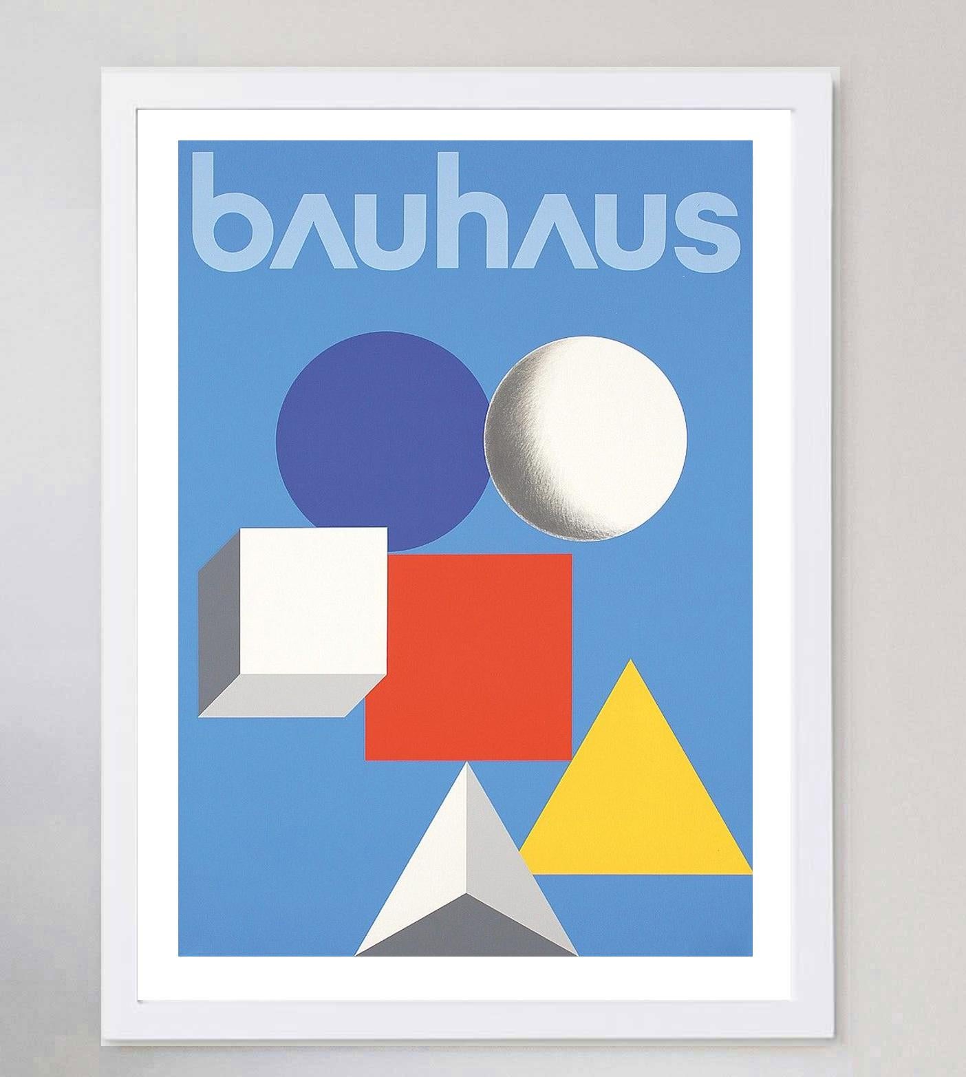 1968 Bauhaus, Herbert Bayer, Original-Vintage-Poster, Bauhaus im Zustand „Gut“ im Angebot in Winchester, GB
