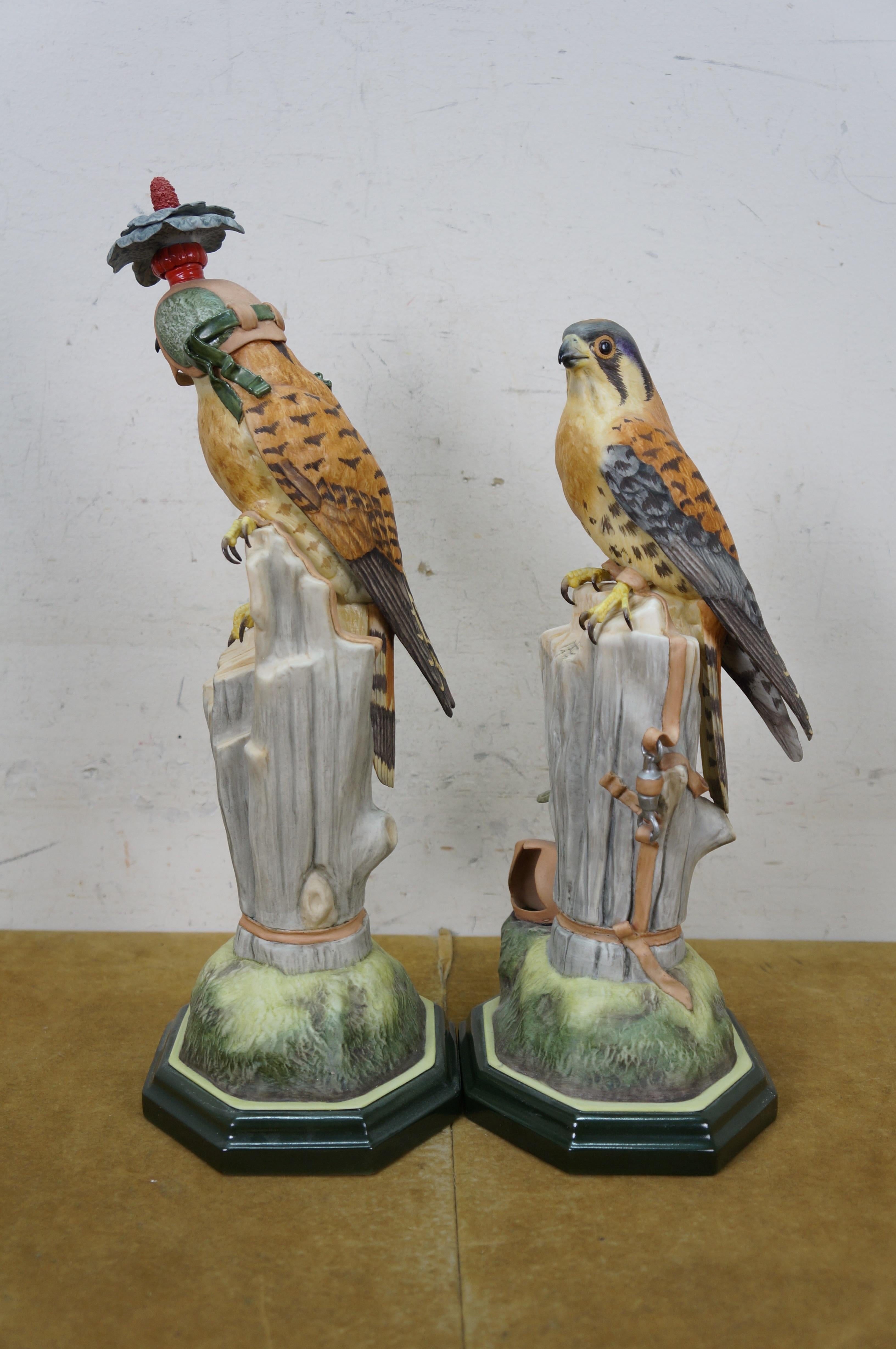 1968 Boehm Kestrel 492W Uccelli in porcellana Sculture Coppia 16