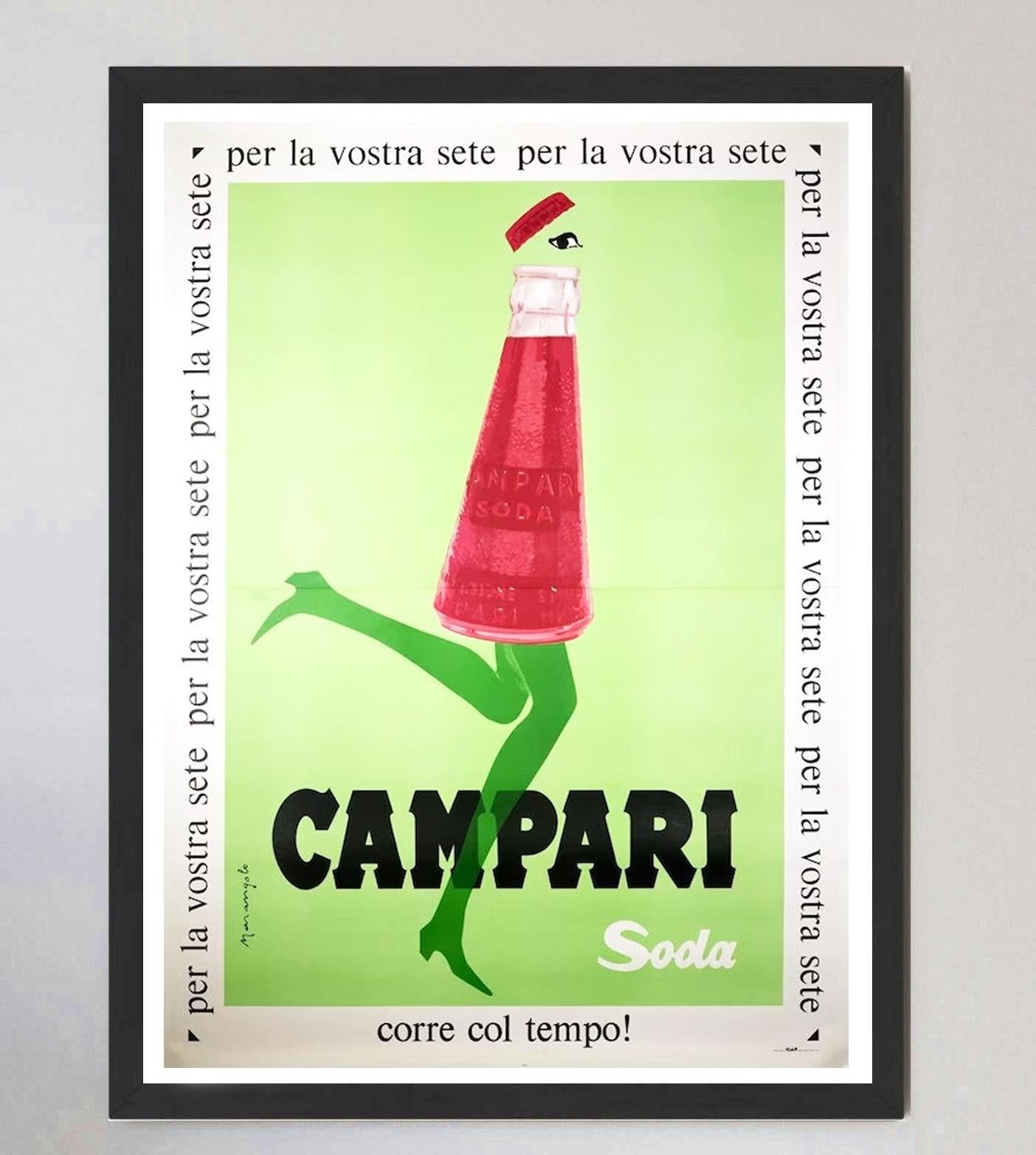 Milieu du XXe siècle Affiche vintage originale Campari Soda de Marangolo, 1968 en vente