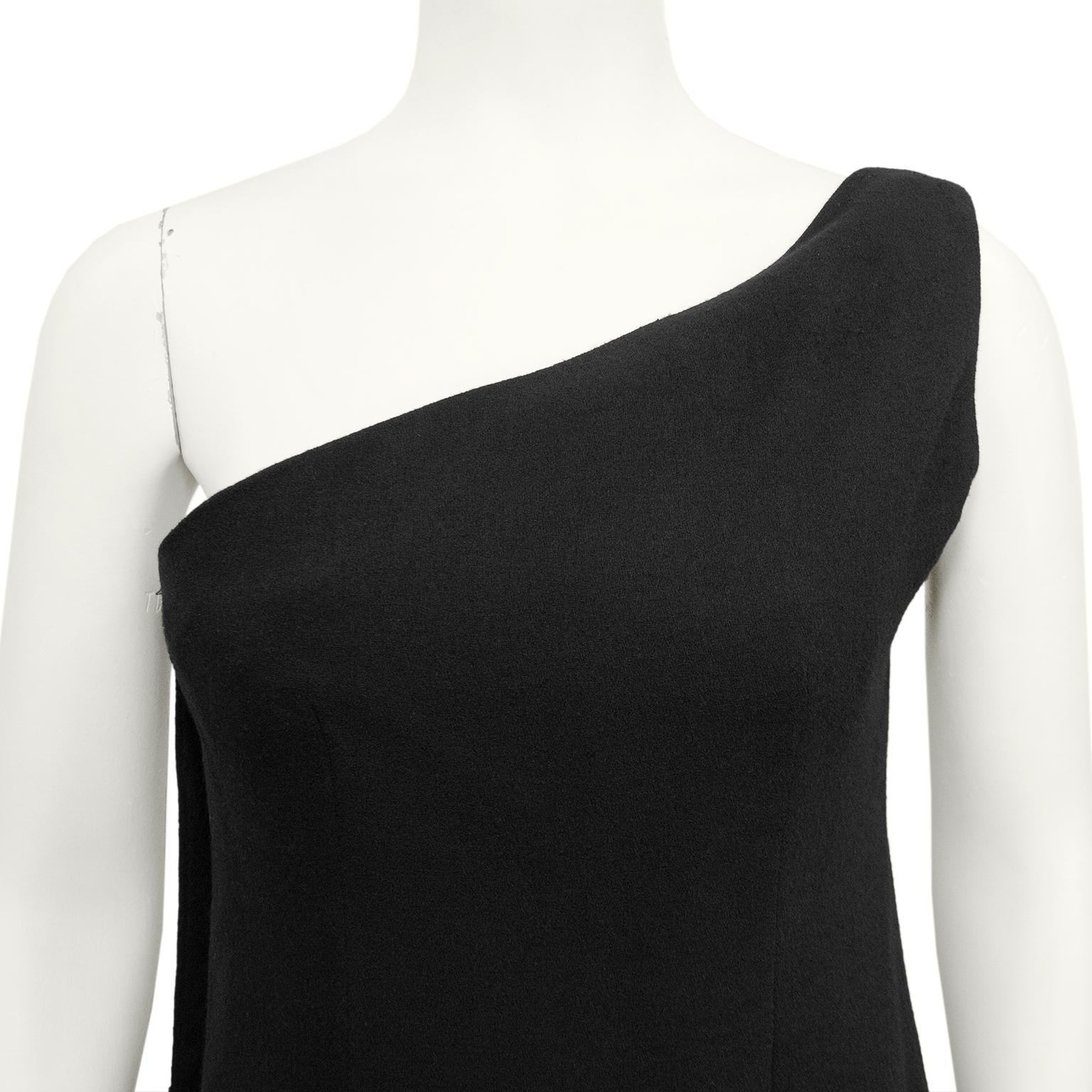  1968 Christian Dior Black Wool Crepe One Shoulder Wrapped Evening Dress (Robe de soirée enveloppée en crêpe de laine) Pour femmes 