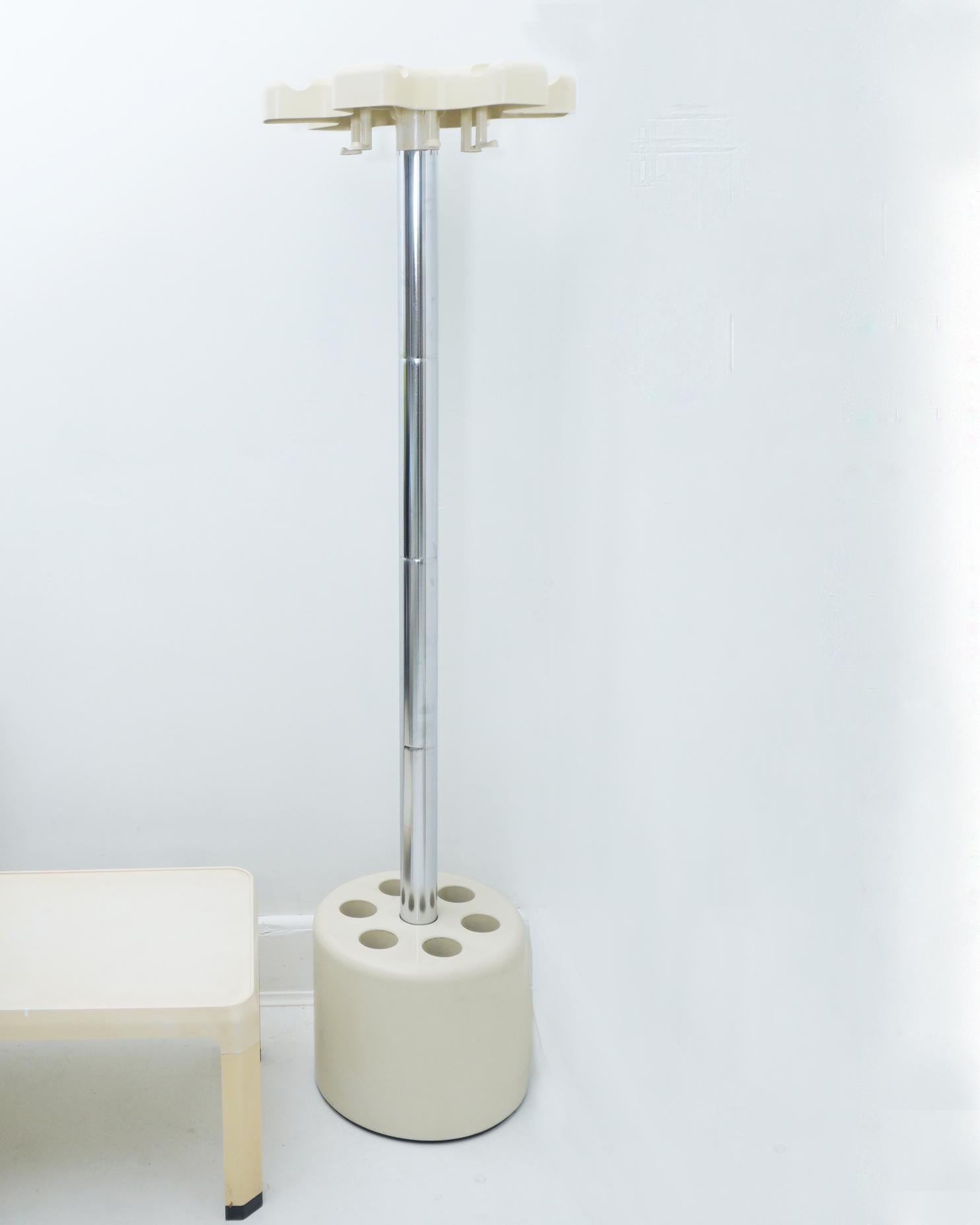 Italian 1968 Velca Valet Stand, VIP Model, Designed by Paolo Orlandini and Roberto Lucci For Sale