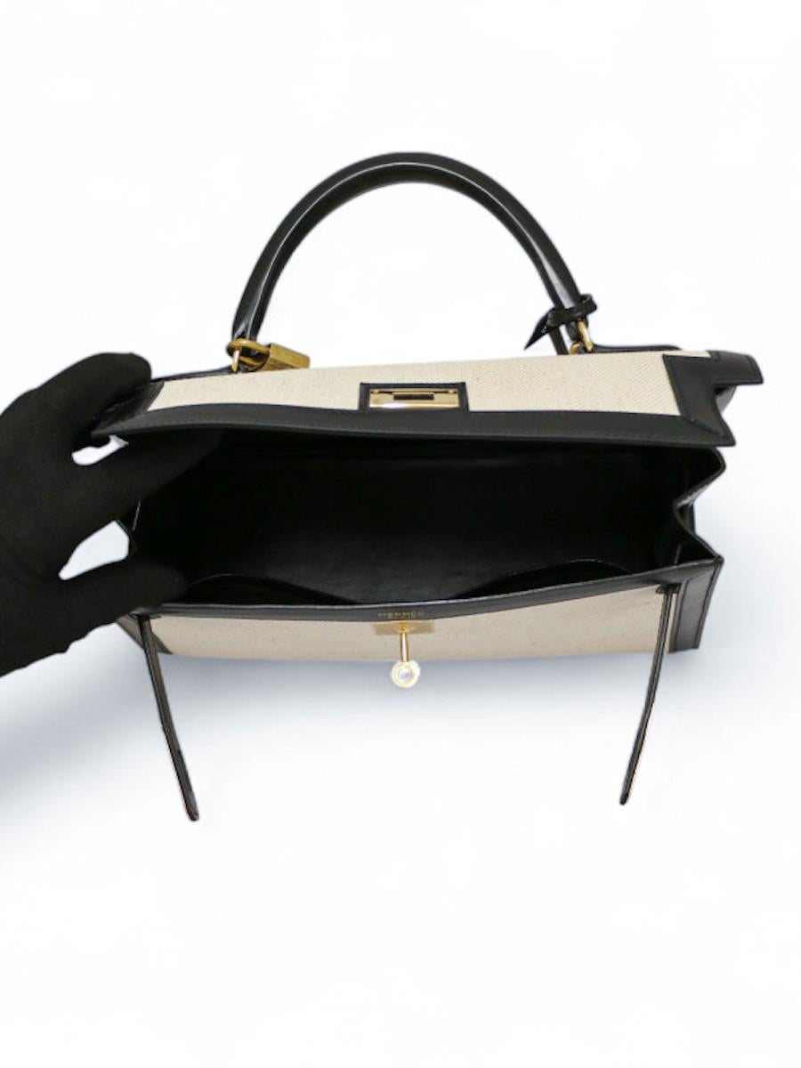 1968 Hermès Kelly 32 canvas and leather For Sale 3