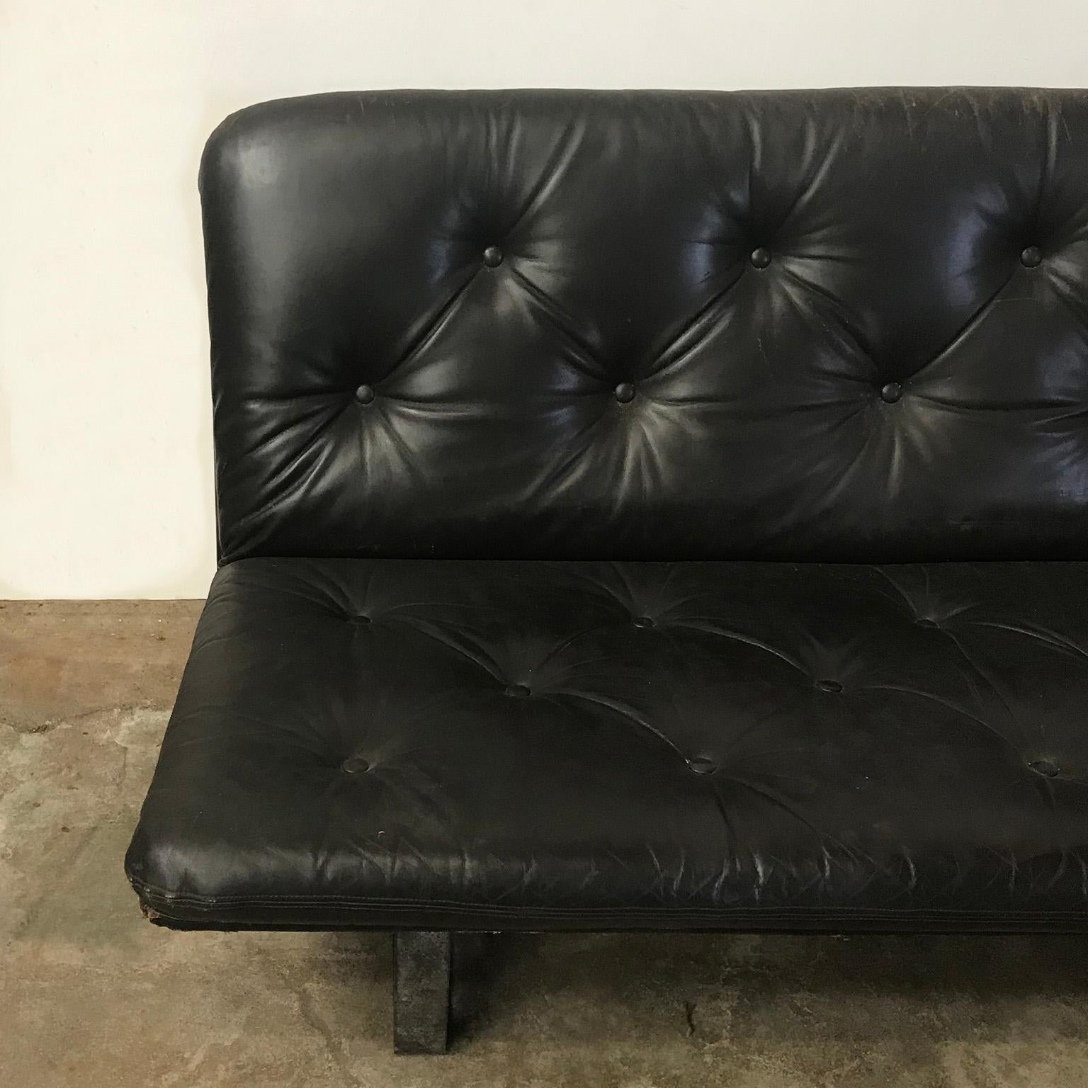 Mid-20th Century 1968, Kho Liang Ie for Artifort, Black Base 3-Seat in Dark Brown Padded Leather