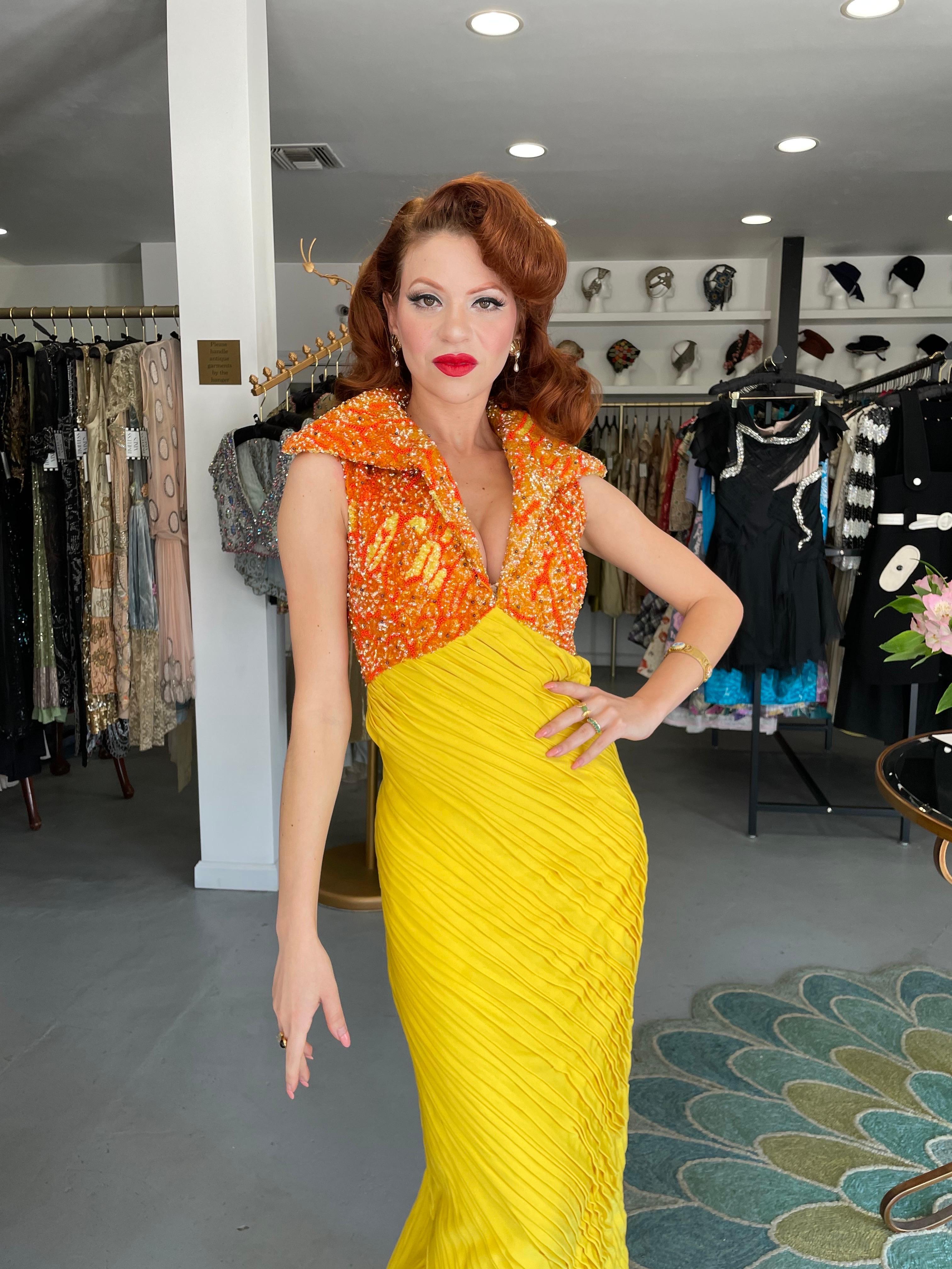 1968 La Mendola Couture Heavily Pleated Yellow Silk-Jersey Beaded Glamour Gown For Sale 8