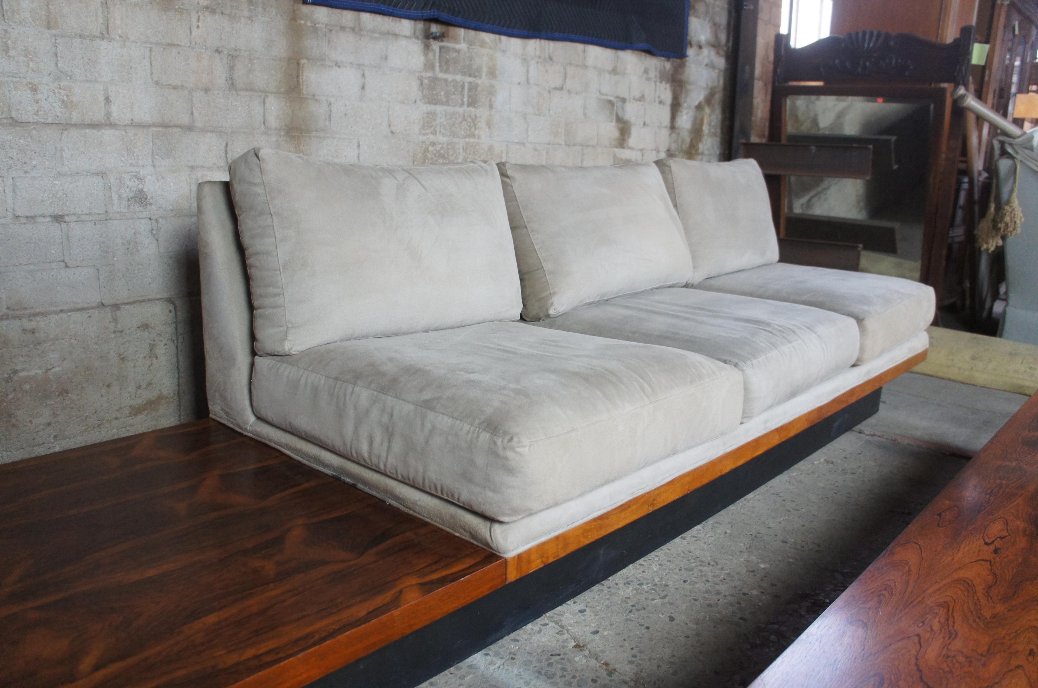 1968 Milo Baughman Thayer Coggin Platform Sofa Coffee Table Mid-Century Modern In Good Condition In Dayton, OH
