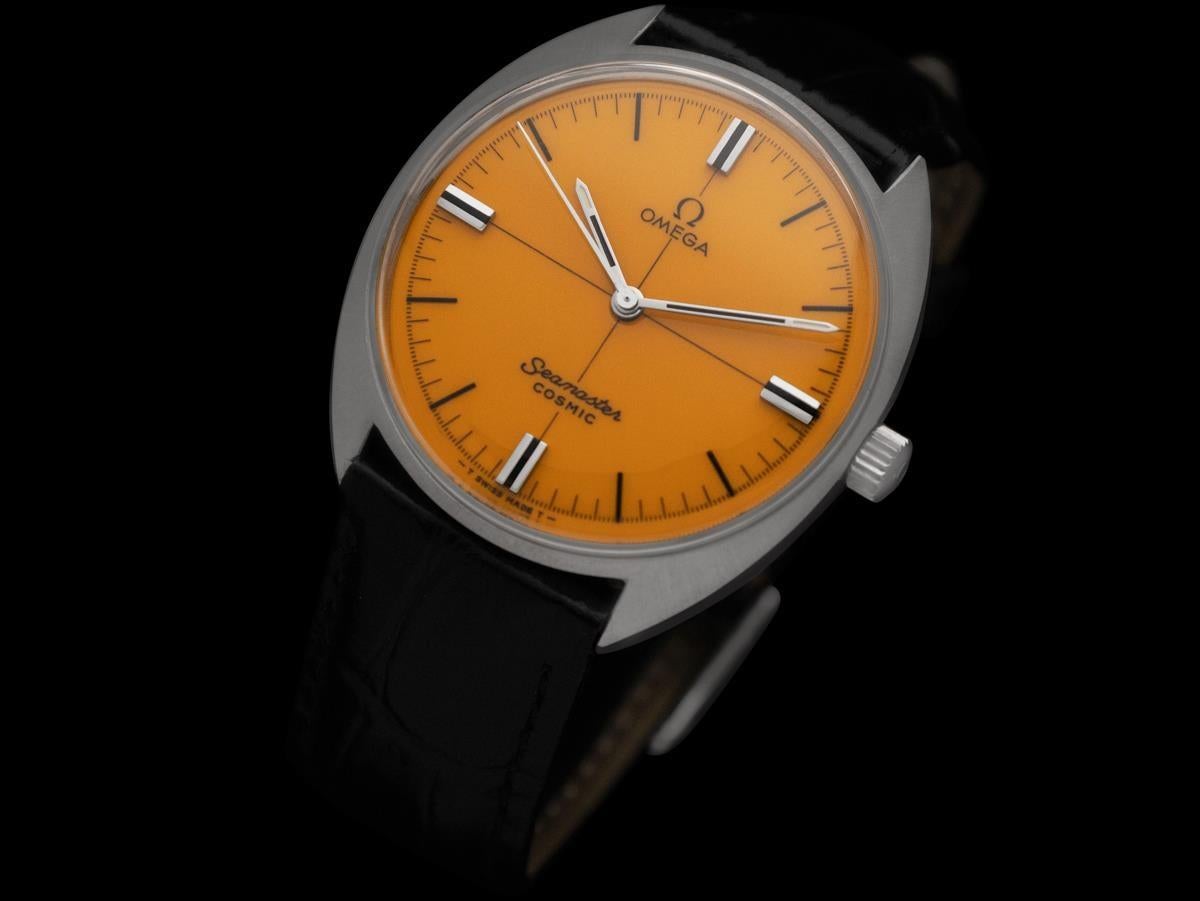1968 Omega Seamaster Cosmic Vintage Mens Retro Golden Yellow Watch - SS In Excellent Condition For Sale In Suwanee, GA