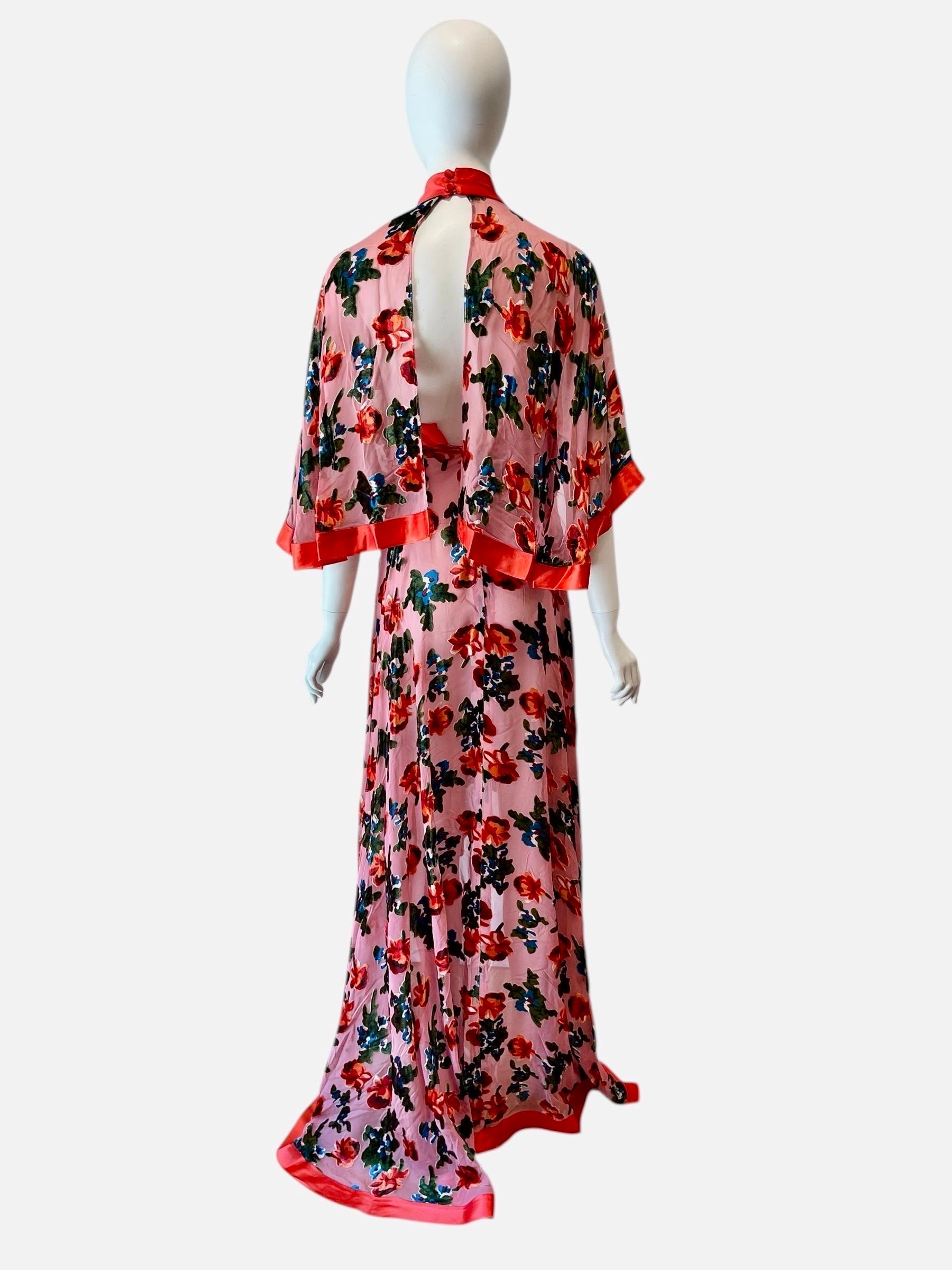 Women's 1968 Ossie Clark for Quorum capelet gown For Sale