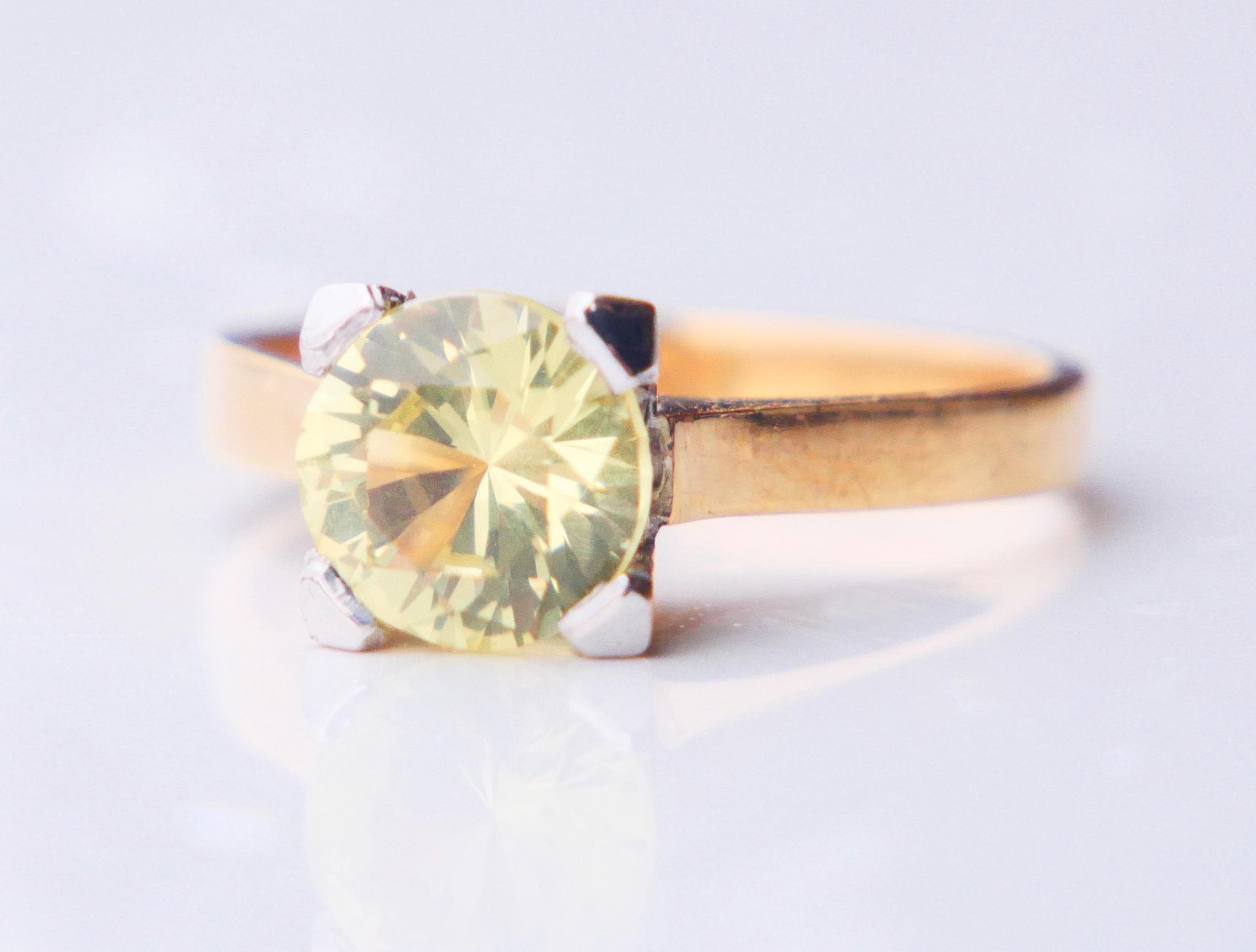 1968 Ring natural 2.5ct Yellow - Green Sapphire solid 18k Gold Ø US 7.25 / 4.4gr For Sale 9