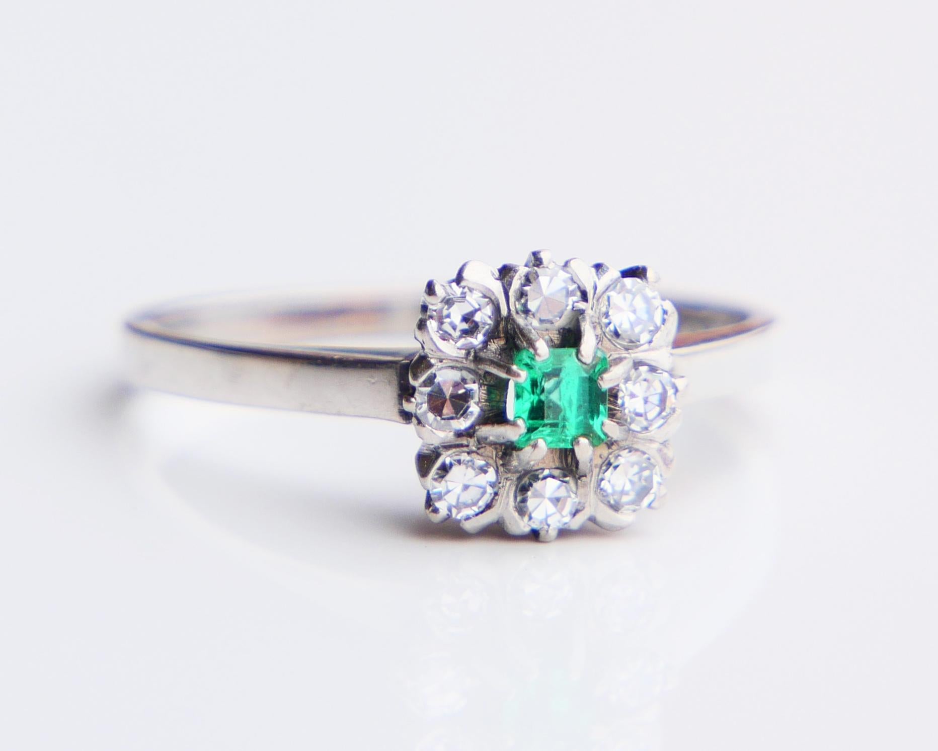1968 Ring natural Emerald Diamonds solid 18K Gold Ø US6.75/ 2.9gr For Sale 5