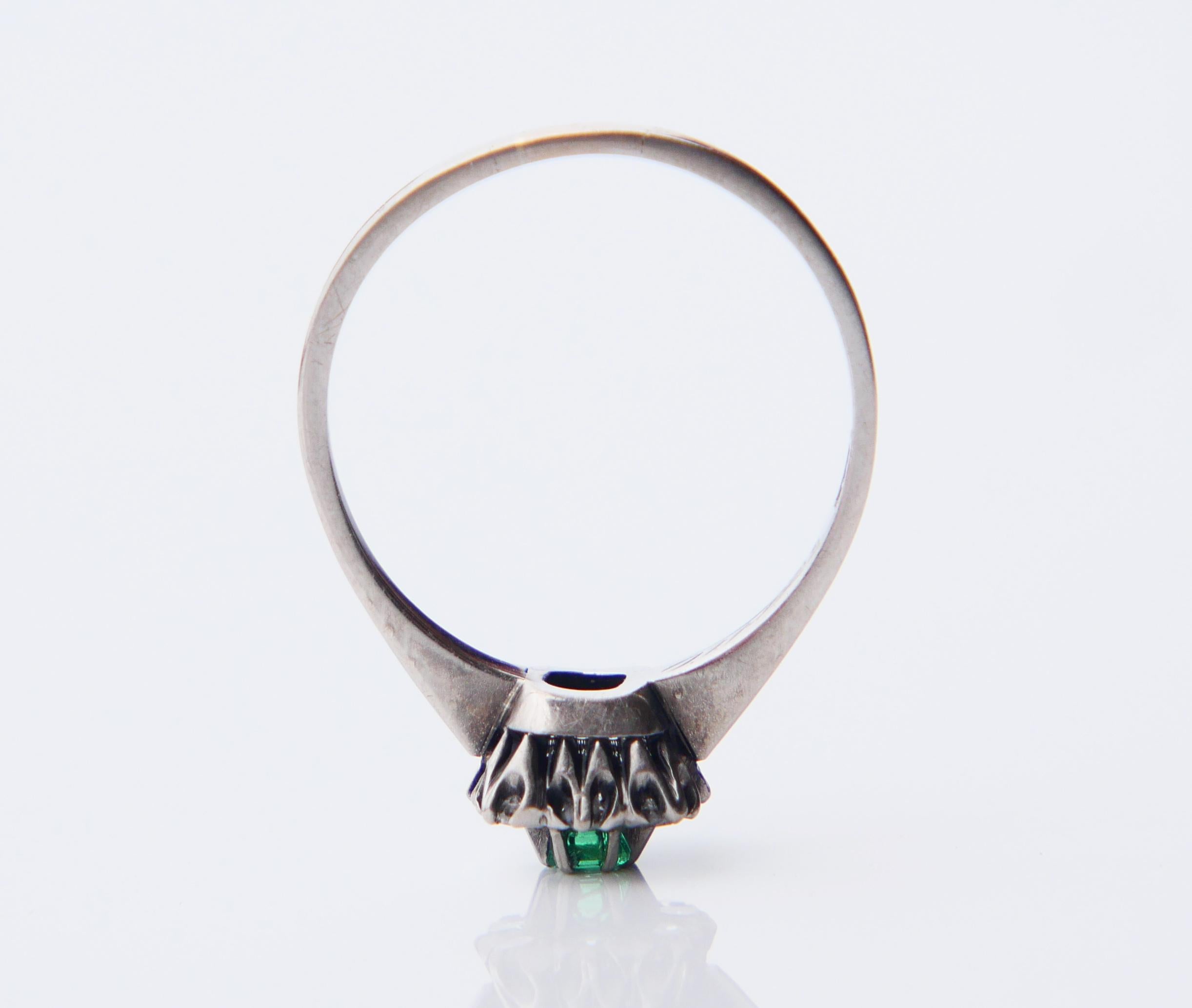 1968 Ring natural Emerald Diamonds solid 18K Gold Ø US6.75/ 2.9gr For Sale 8