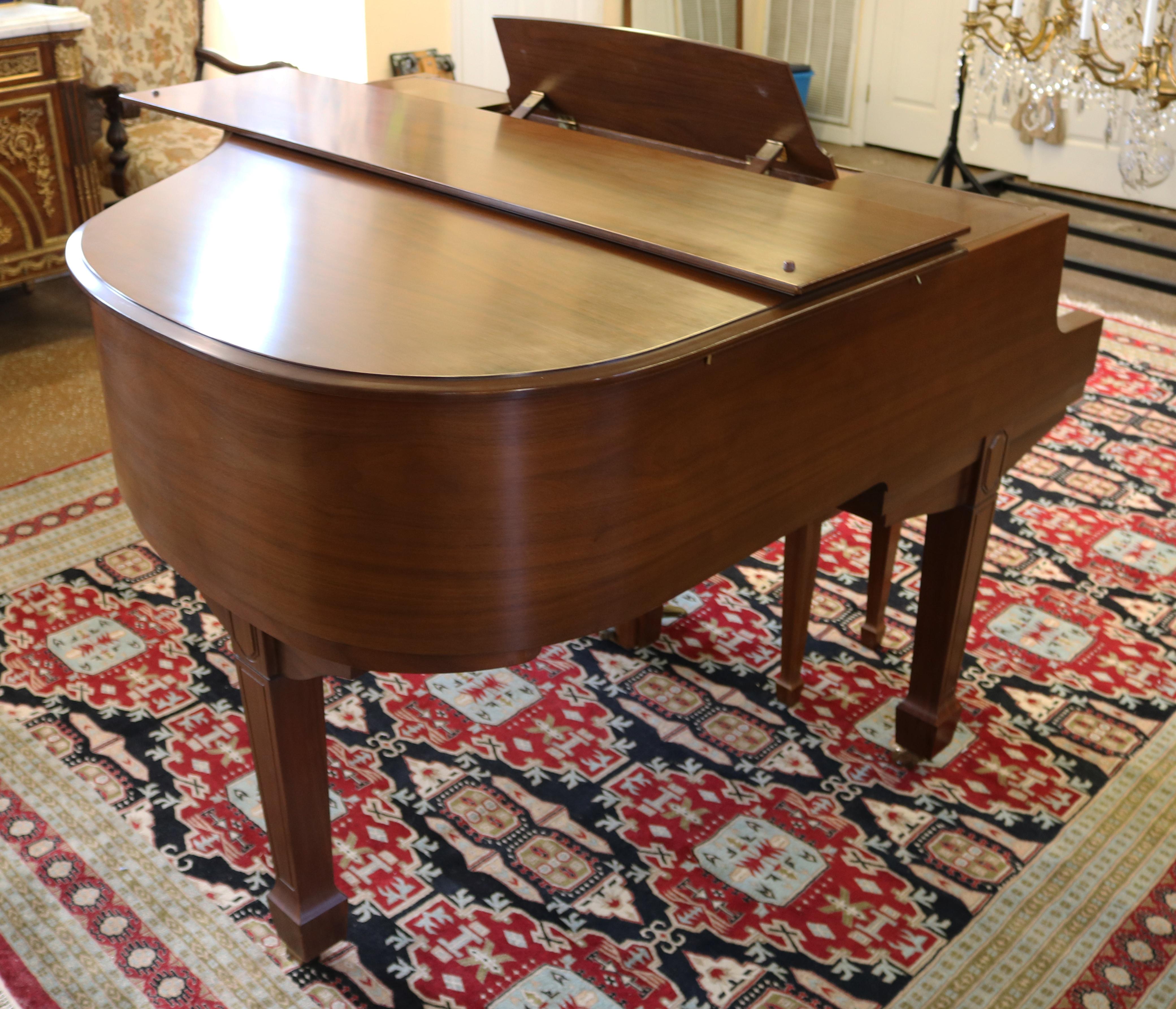 1968 Walnut Yamaha G0 Baby Grand Piano Excellent Soundboard For Sale 8
