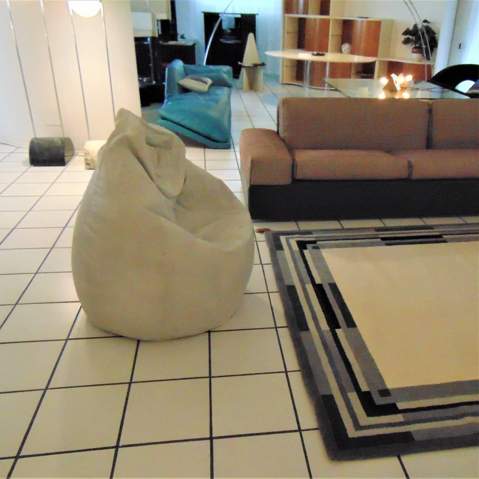 Italian 1968 Zanotta Sacco Easy Chair White Leather Gatti Paolini Teodoro Italy