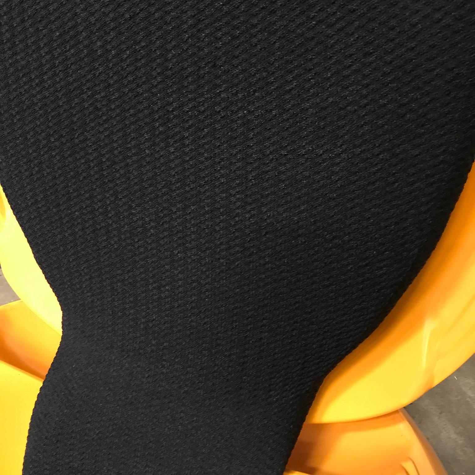 1968, Peter Ghyczy pour Ghyczy Design, œuf de jardin ou œuf Senftenberg jaune 4