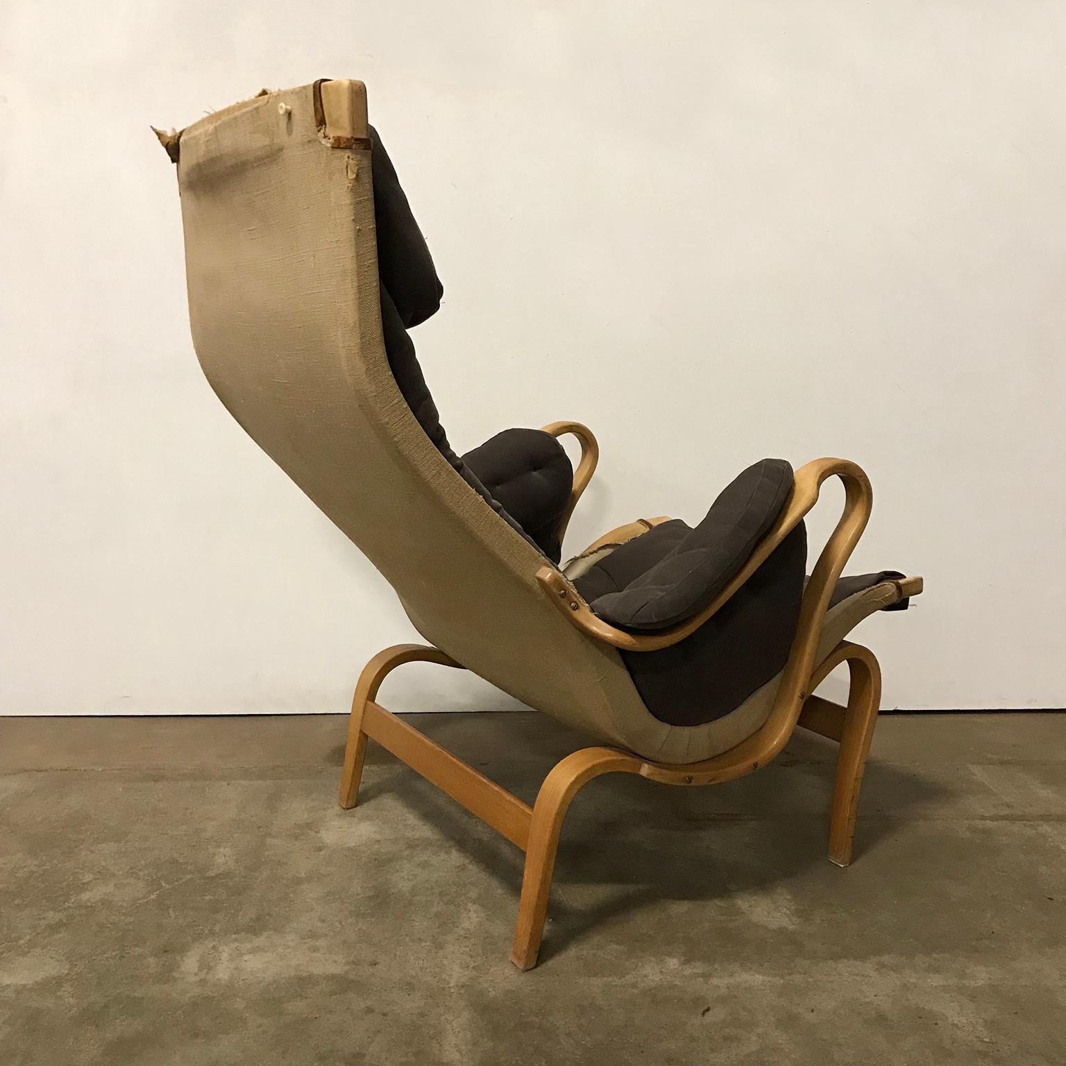 Mid-Century Modern 1969, Bruno Mathsson for Dux, Pernilla Lounge Chair For Sale