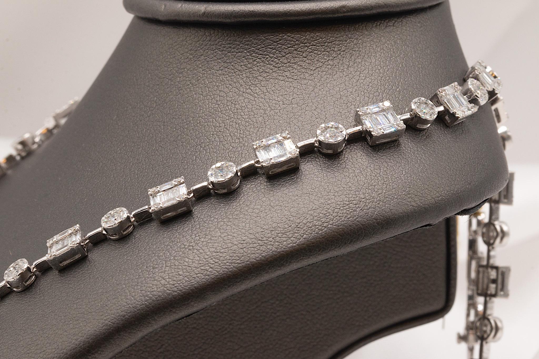 Collana con diamanti convertibili in oro bianco 18k da 19,69 carati in vendita 6