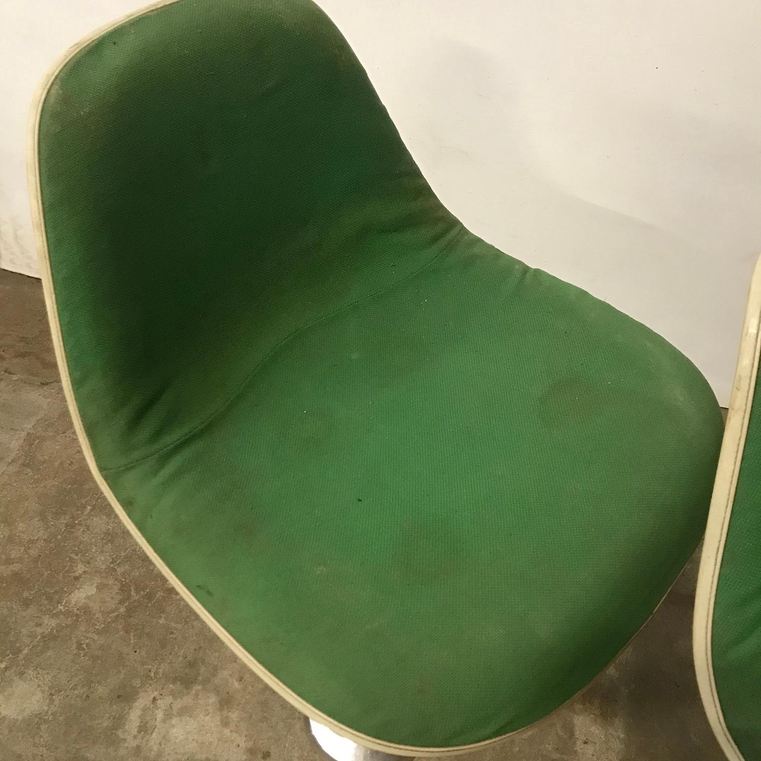 1969 Eames Herman Miller/Fehlbaum Extremely Rare White Barstools in Green Fabric For Sale 4