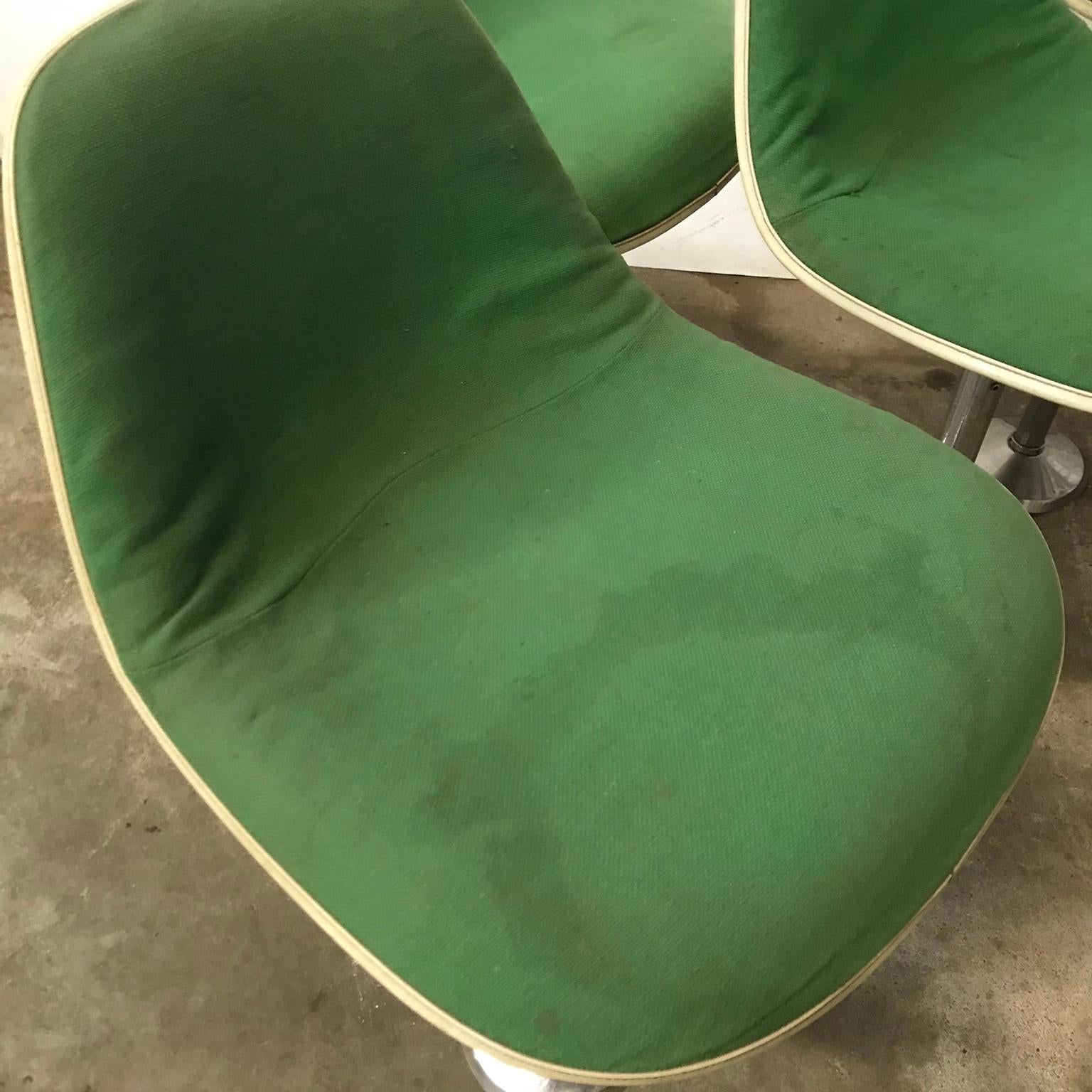 1969 Eames Herman Miller/Fehlbaum Extremely Rare White Barstools in Green Fabric For Sale 1
