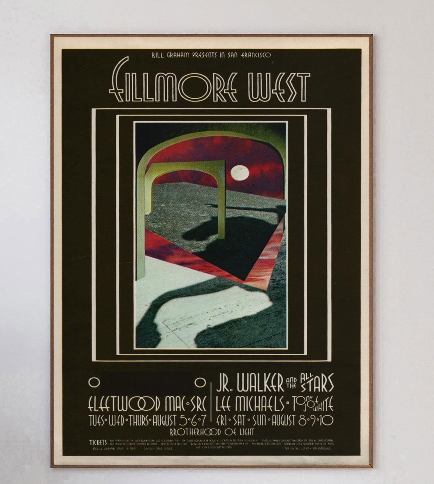 Dieses wunderschöne Plakat wurde 1969 vom Konzertplakatkünstler David Singer entworfen, um ein Live-Konzert von Fleetwood Mac im weltberühmten Fillmore West in San Francisco zu bewerben. Bill Graham-Veranstaltungen wie diese waren bekannt für ihre