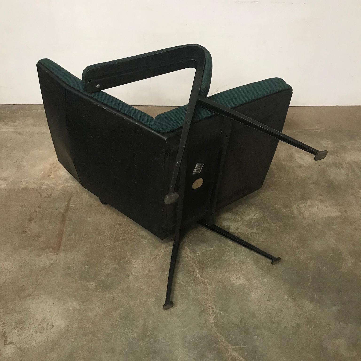 1969 Friso Kramer, Ahrend de Cirkel Repose Lounge Armchair Green Upholstery For Sale 12