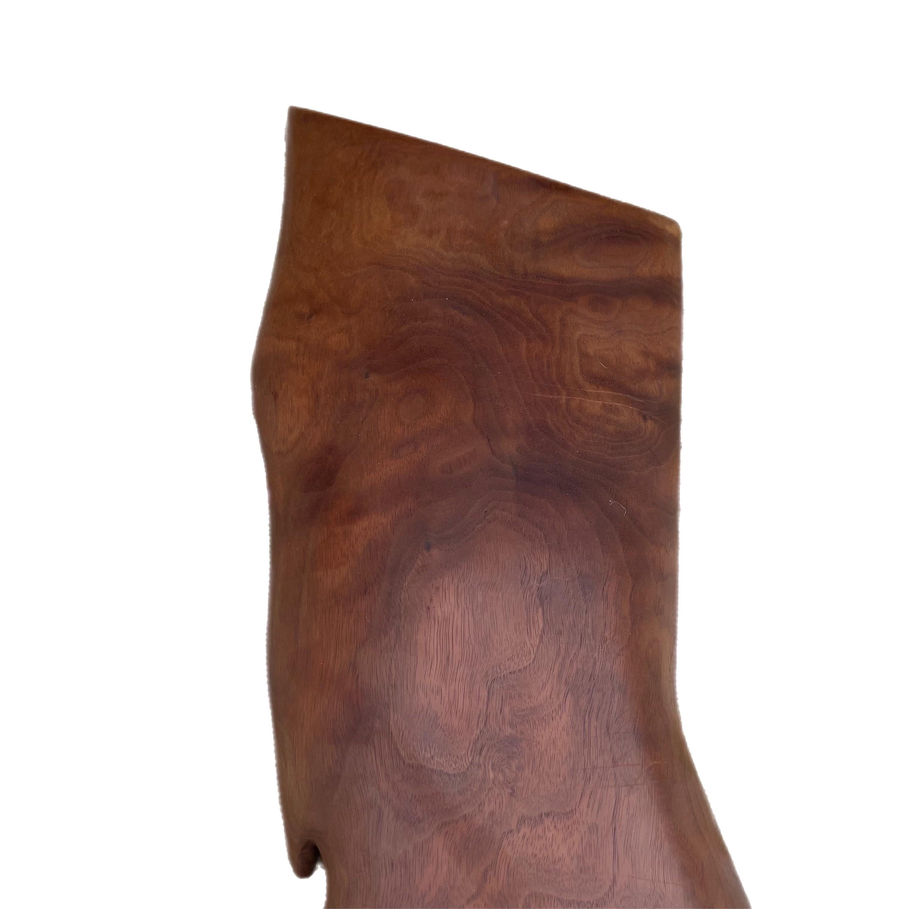 1969 Escultura de madera californiana firmada por G. Reynold en Bueno estado para la venta en Charleston, SC