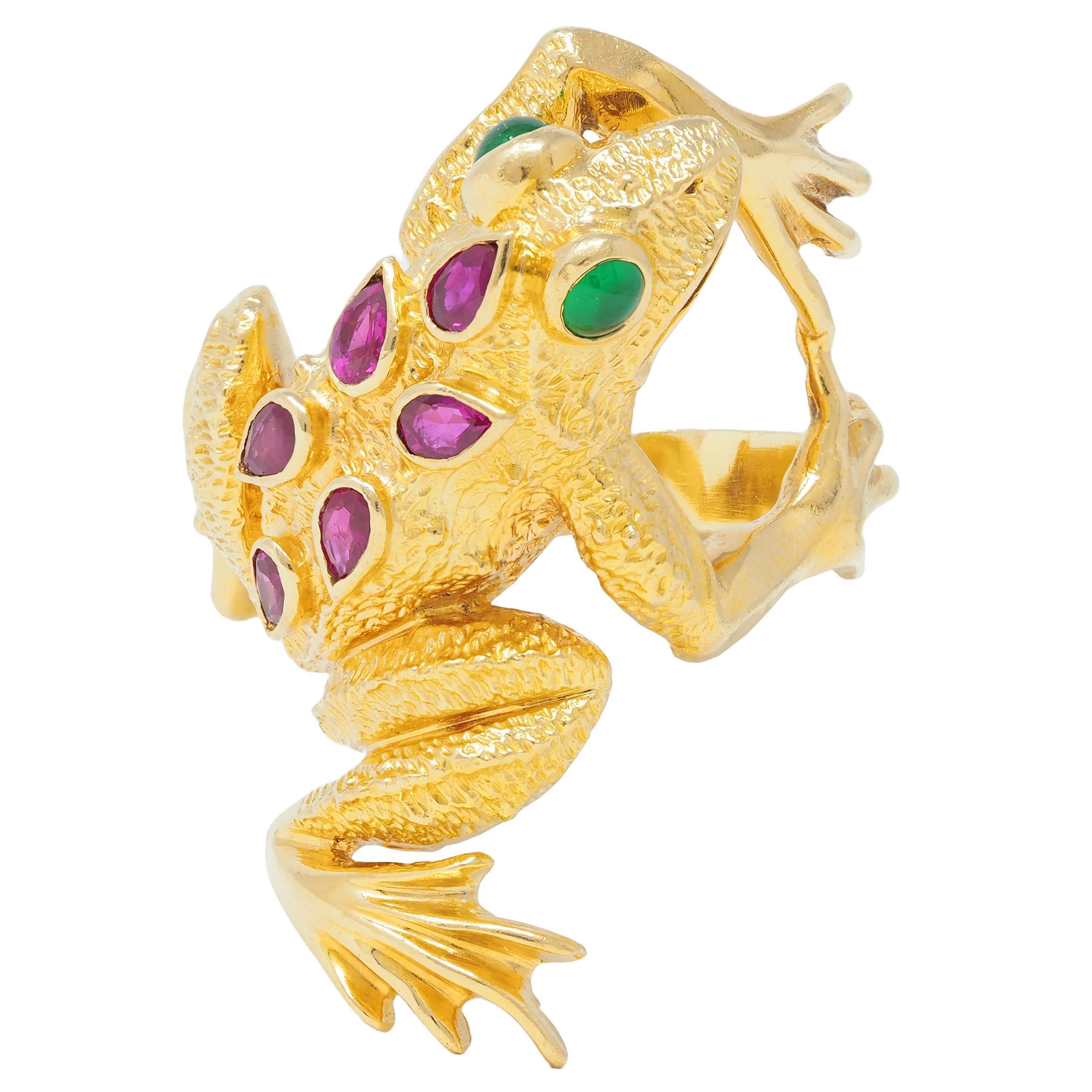 1969 Kurt Wayne 1.60 CTW Ruby Emerald 18 Karat Yellow Gold Vintage Frog Ring 3
