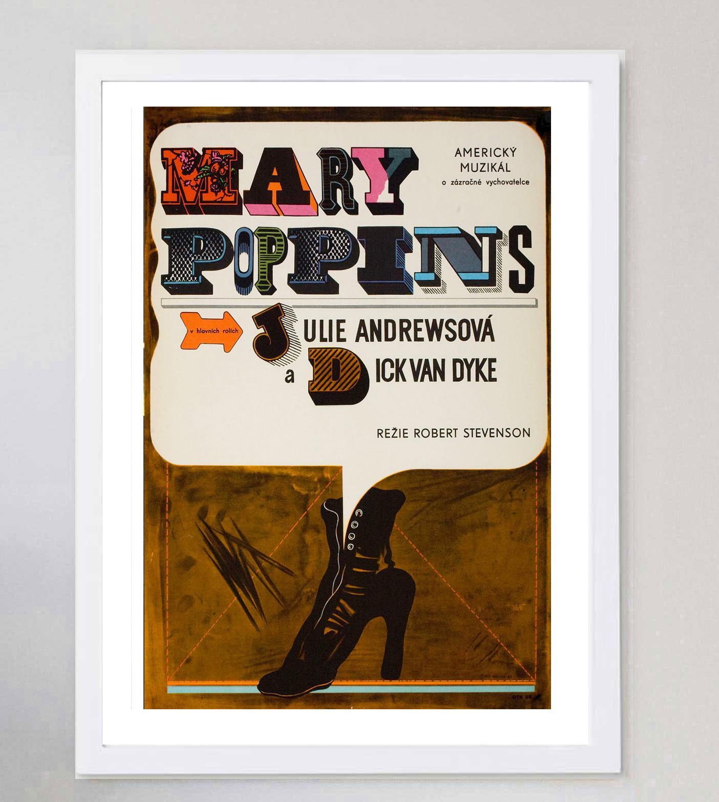 1969 Mary Poppins (Repubblica Ceca) Poster originale d'epoca In condizioni buone in vendita a Winchester, GB