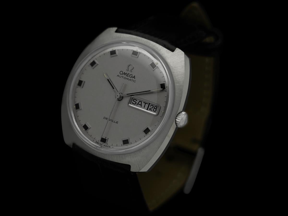 1969 Omega De Ville Uomo Dimensione intera Orologio Retro Data Giorno - Acciaio inossidabile In condizioni ottime in vendita a Suwanee, GA