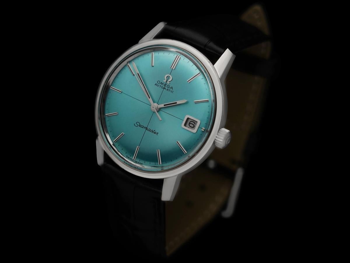 1969  Omega Seamaster Mens Vintage Cal. 565 Watch with Crosshair Dial - SS In Good Condition For Sale In Suwanee, GA