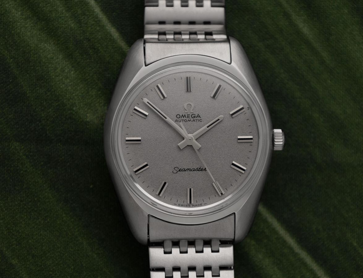 1969 Omega Seamaster Mens Vintage Watch with Automatic Cal. 552 Movement - SS For Sale 5
