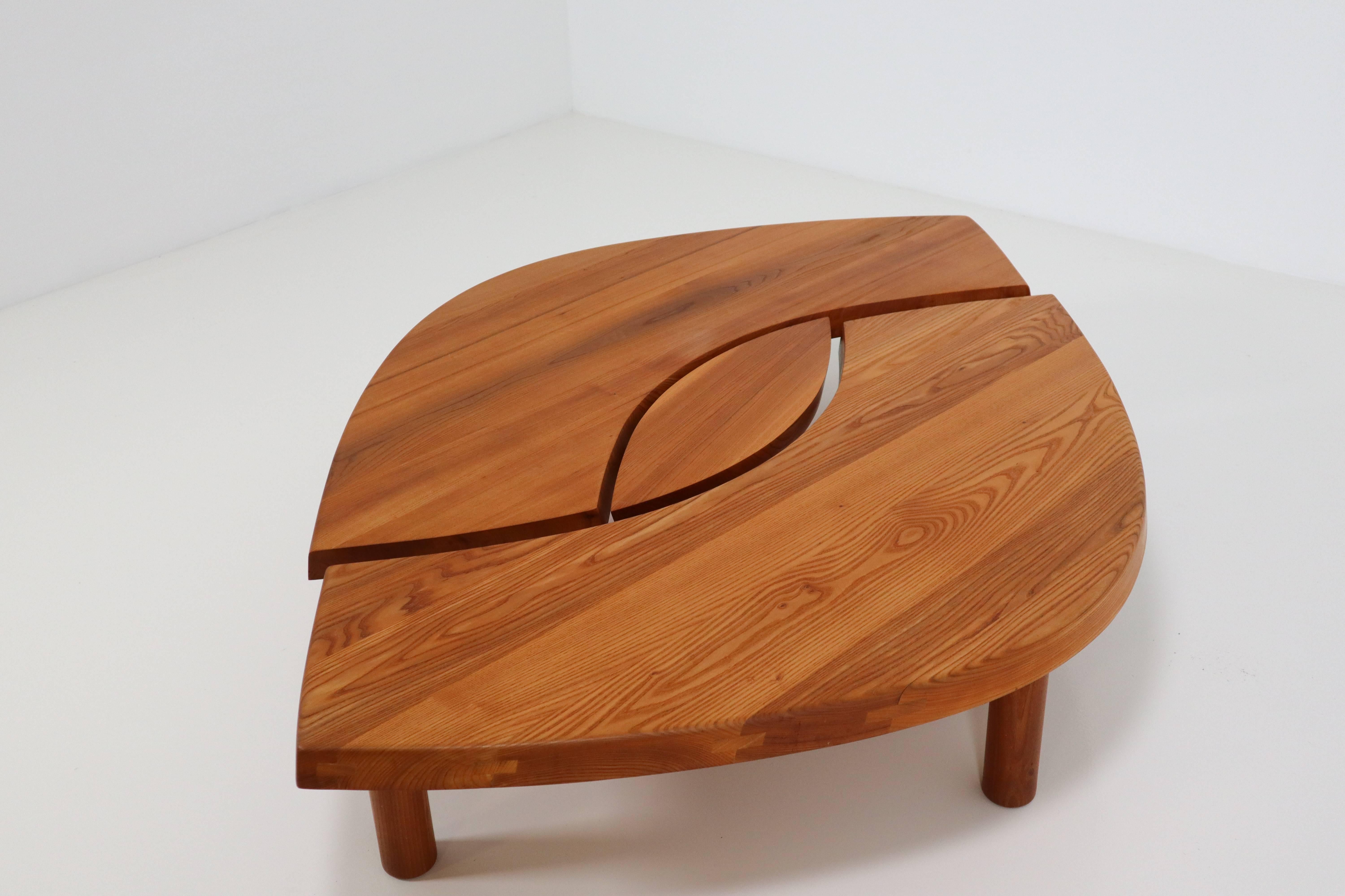 eye shaped coffee table