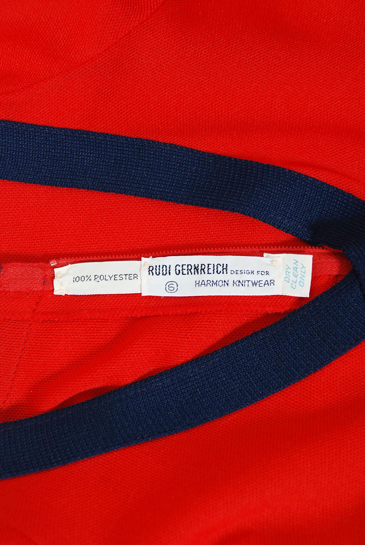 Rudi Gernreich - Robe longue vintage croisée en maille rouge empire et bleu marine, 1969 en vente 2
