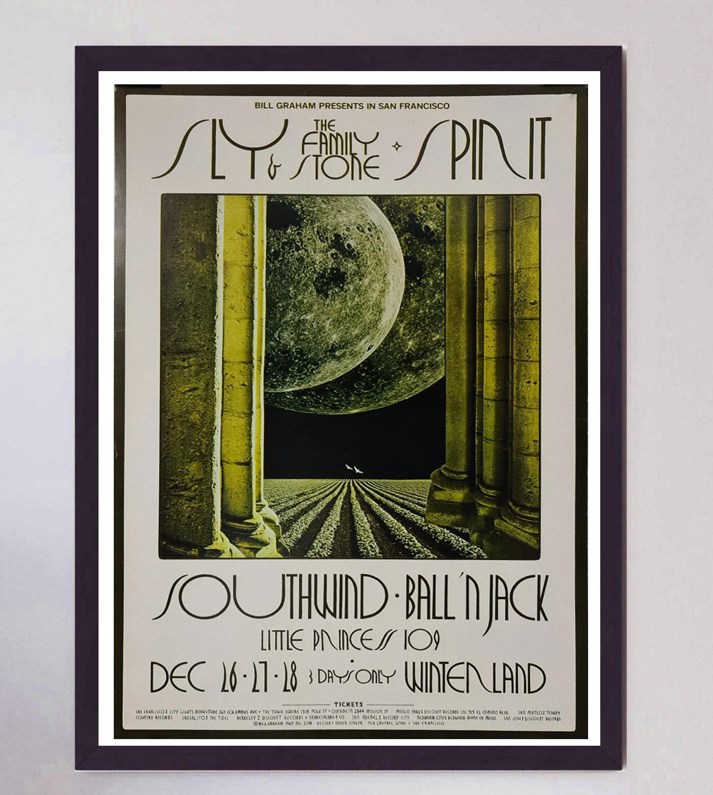 Milieu du XXe siècle Sly & the Family Stone - Winterland - Affiche vintage originale de 1969 en vente