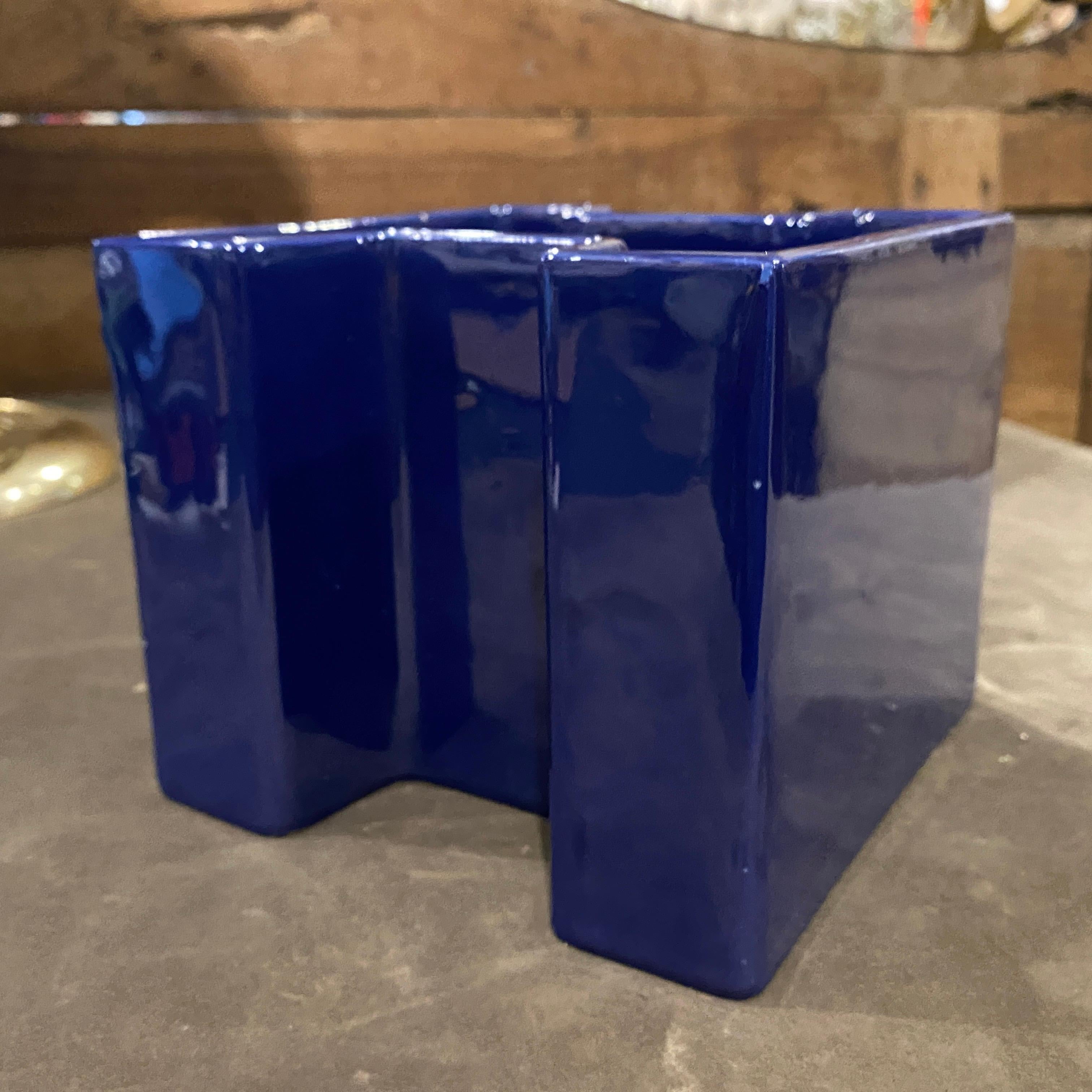 1969 Space Age Blue Vetrochina Ceramic Italian Vase For Sale 6